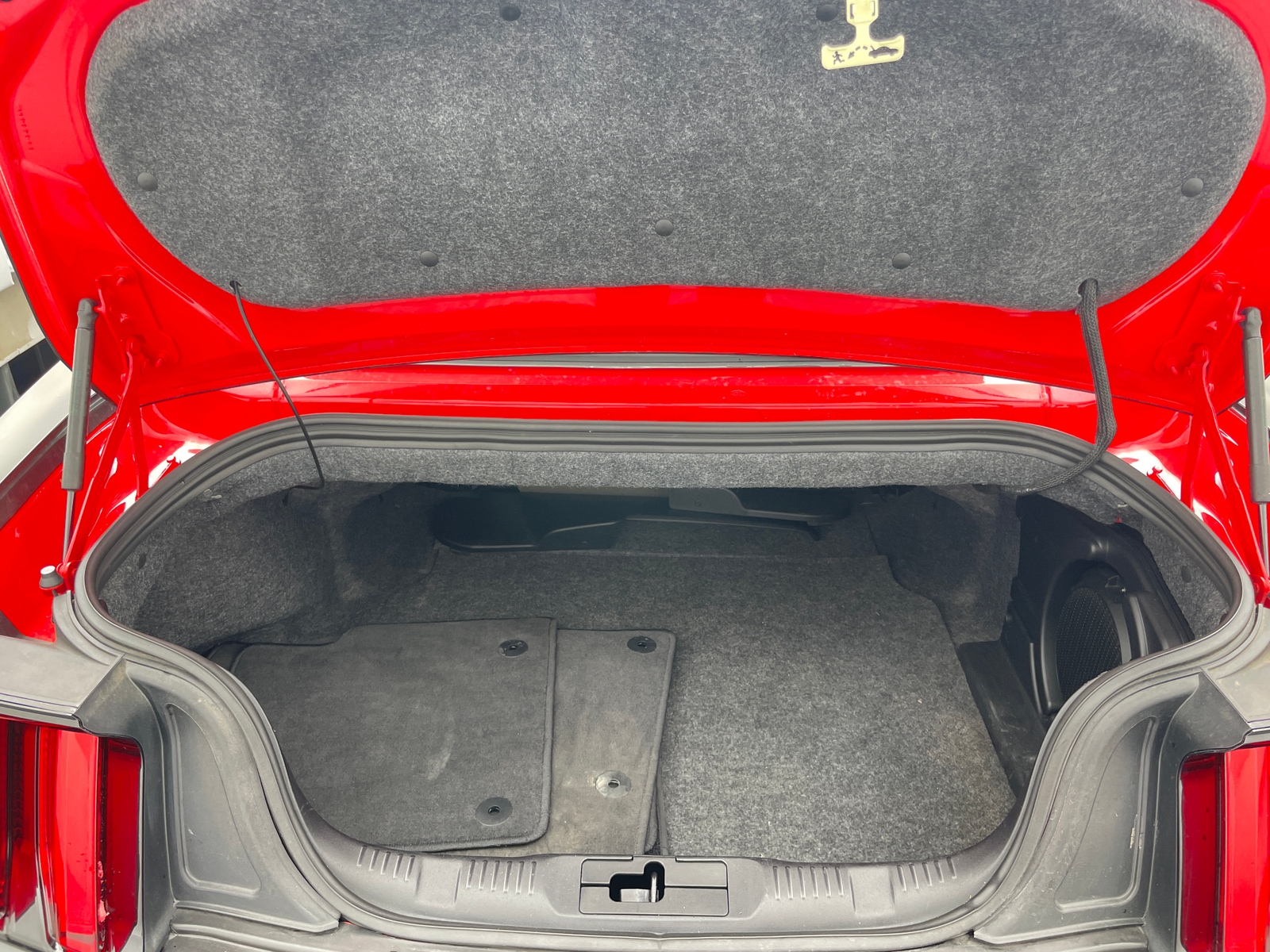 Thumbnail: 2016 Ford Mustang - 5