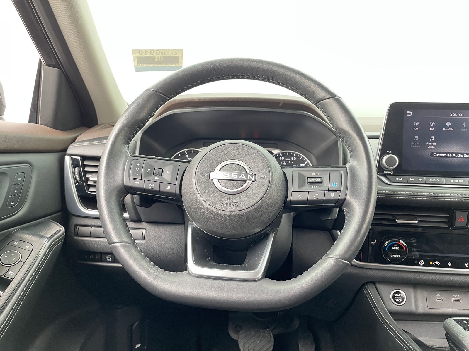 Thumbnail: 2023 Nissan Rogue - 4