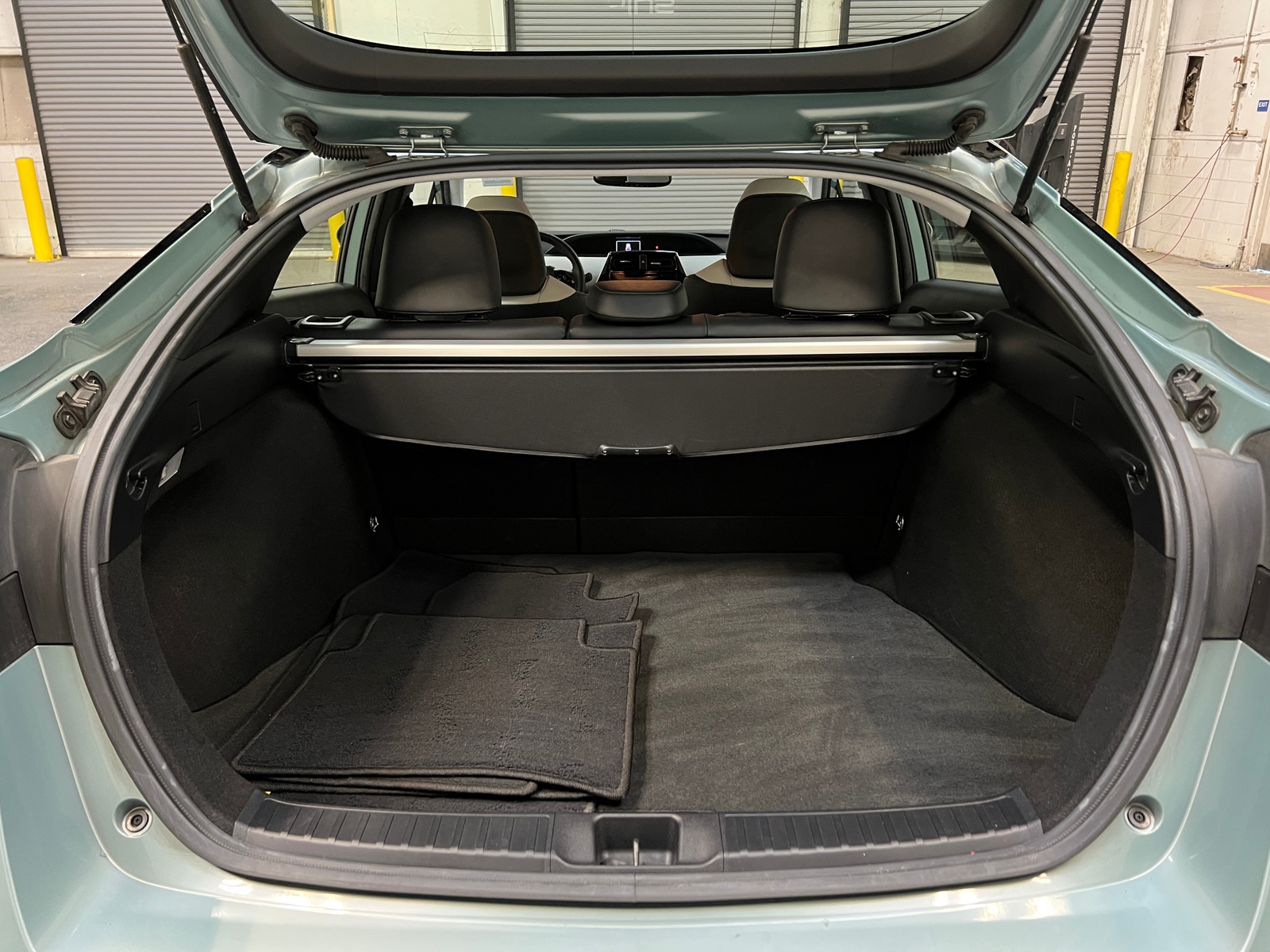 Thumbnail: 2019 Toyota Prius - 6