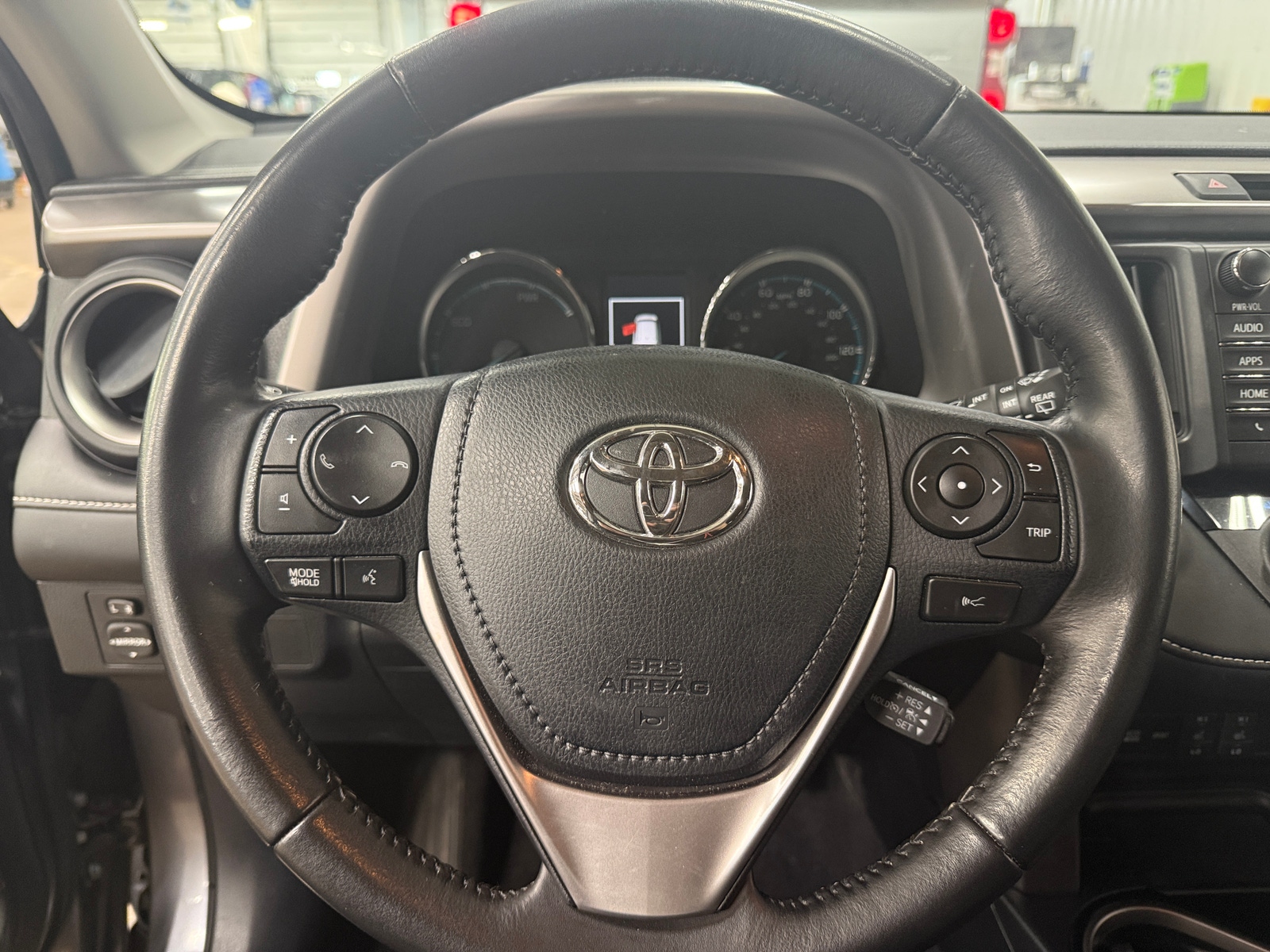 Thumbnail: 2017 Toyota RAV4 - 4