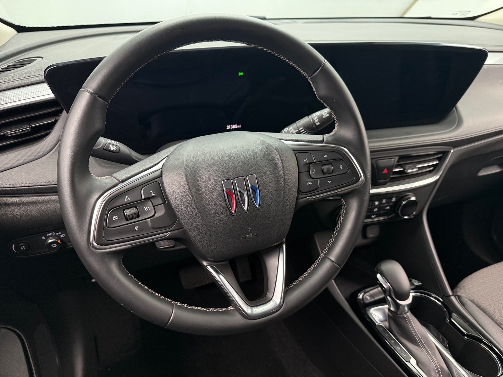 Thumbnail: 2025 Buick Encore GX - 5