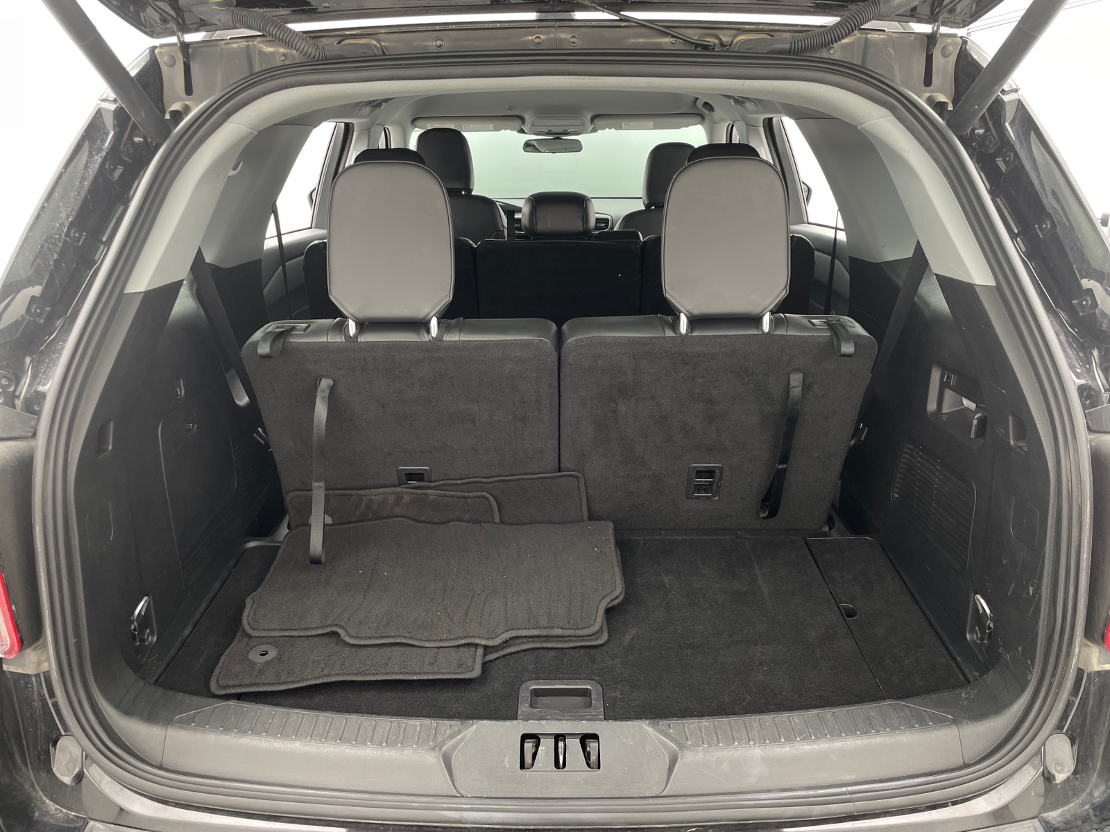 Thumbnail: 2024 Ford Explorer - 6