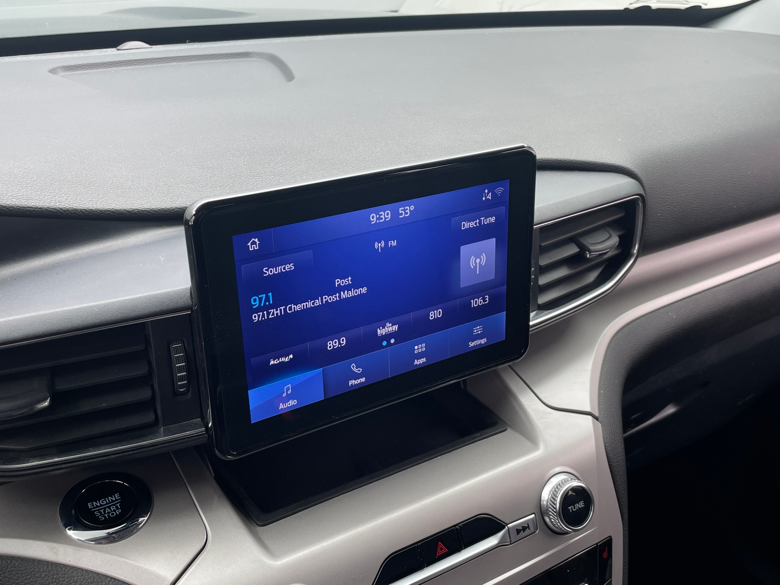 Thumbnail: 2024 Ford Explorer - 3