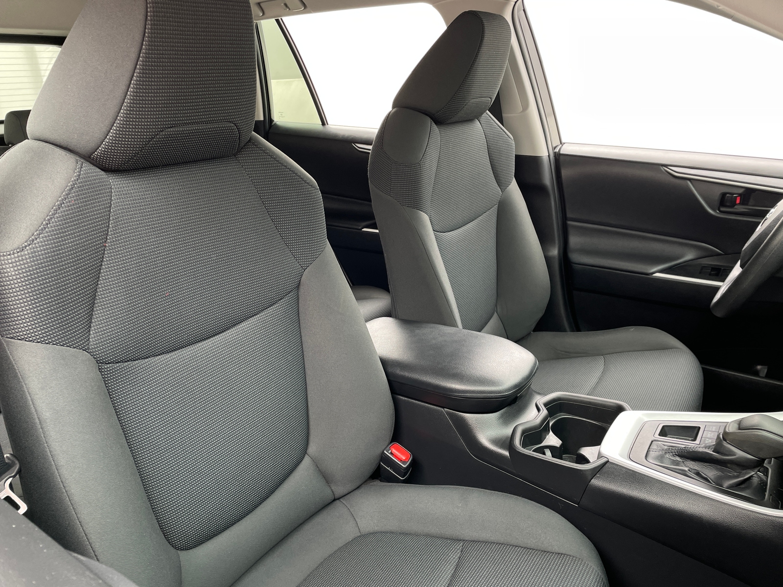 Thumbnail: 2021 Toyota RAV4 - 2