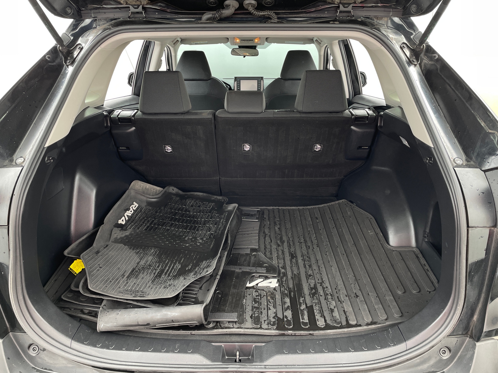 Thumbnail: 2021 Toyota RAV4 - 7