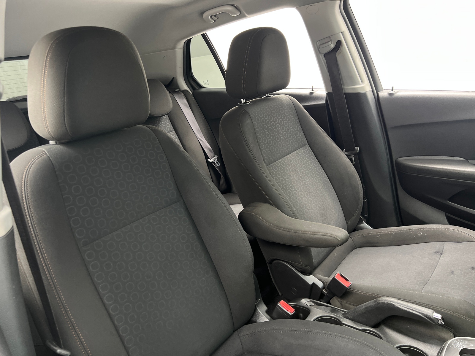 Thumbnail: 2018 Chevrolet Trax - 2