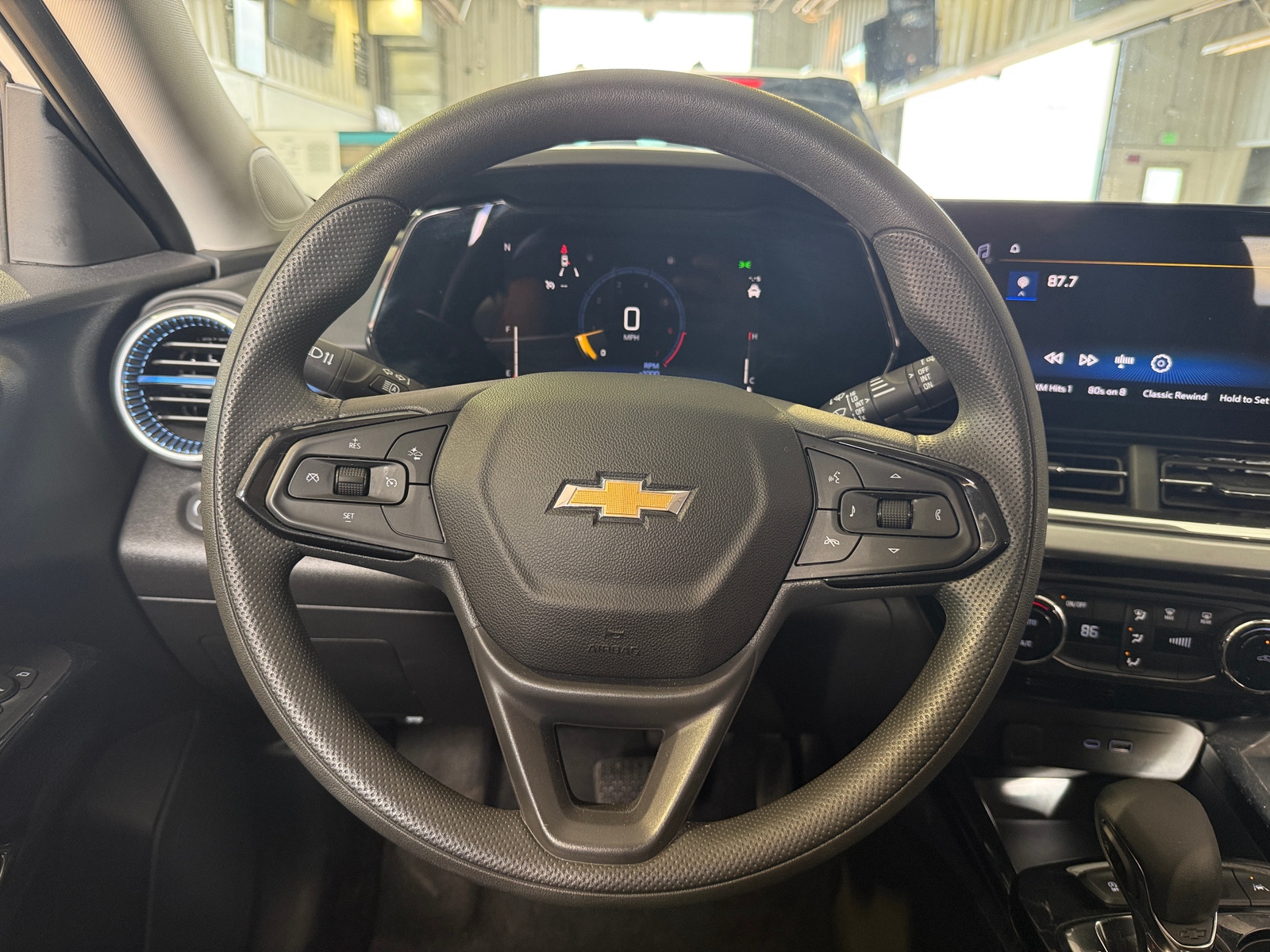 Thumbnail: 2025 Chevrolet Trax - 5