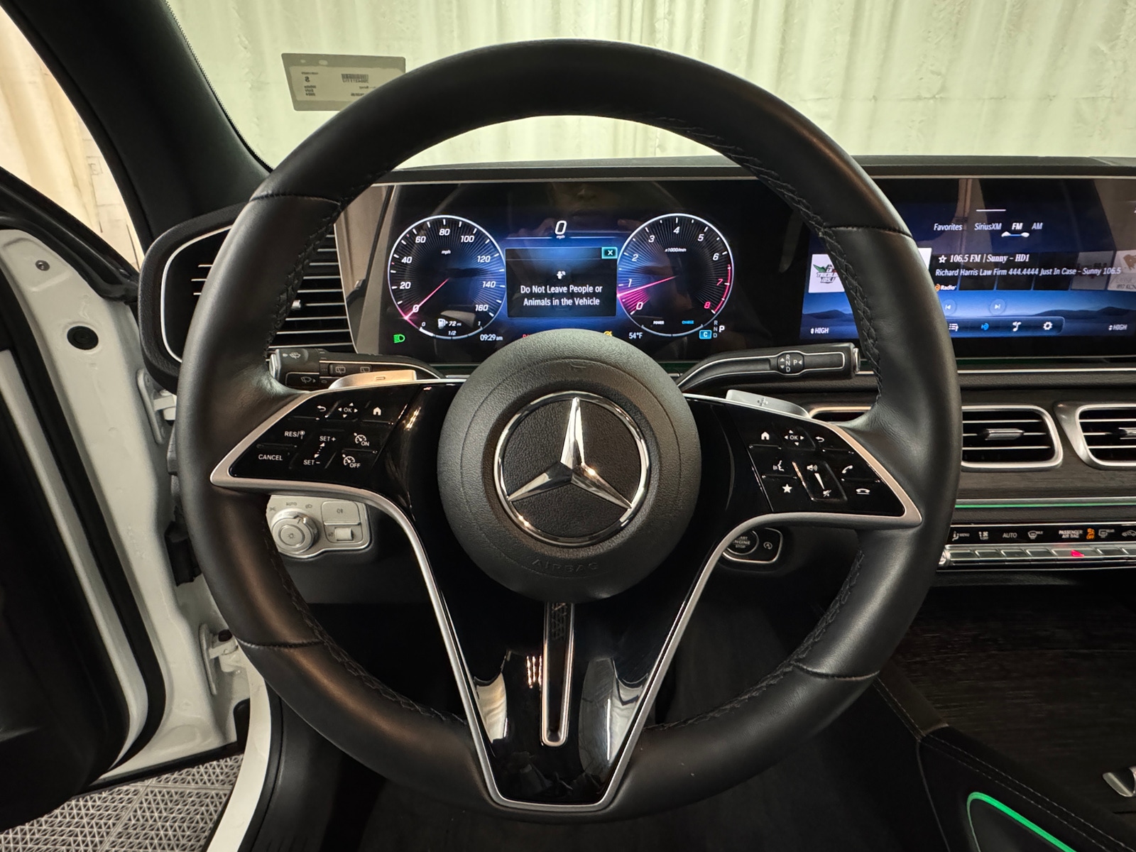 Thumbnail: 2024 Mercedes-Benz GLE - 4