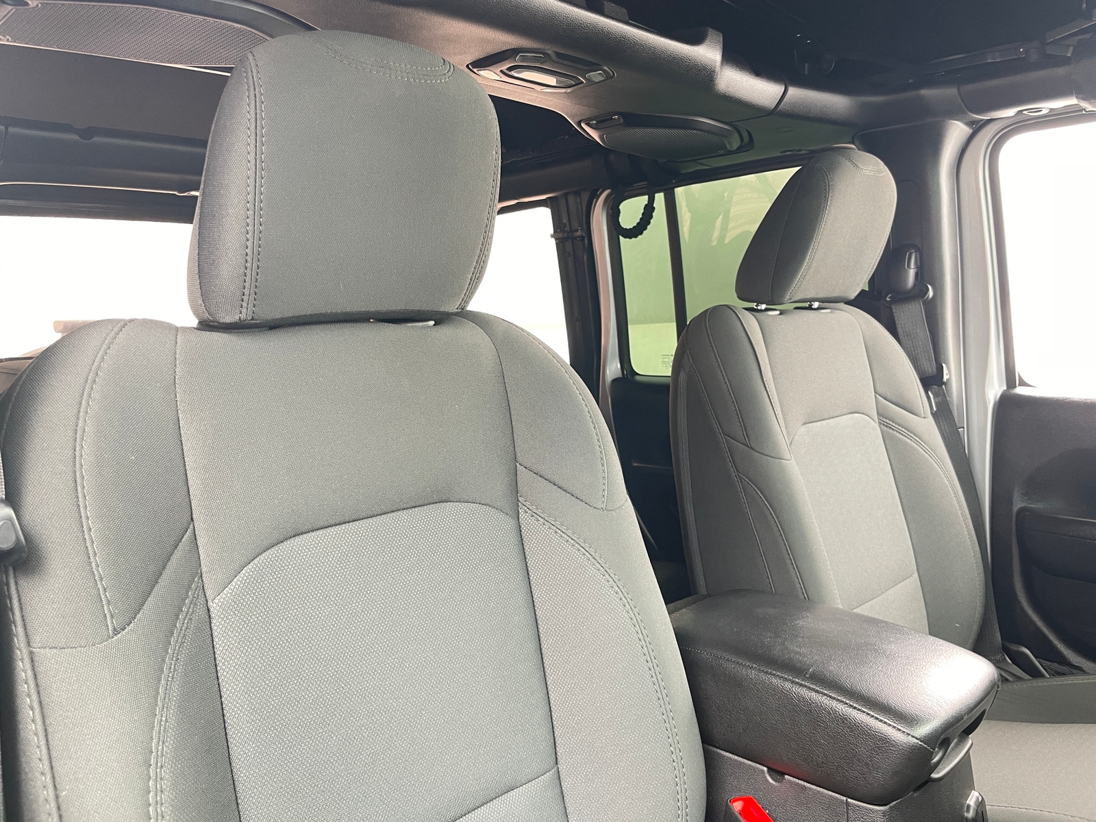 Thumbnail: 2019 Jeep Wrangler - 2