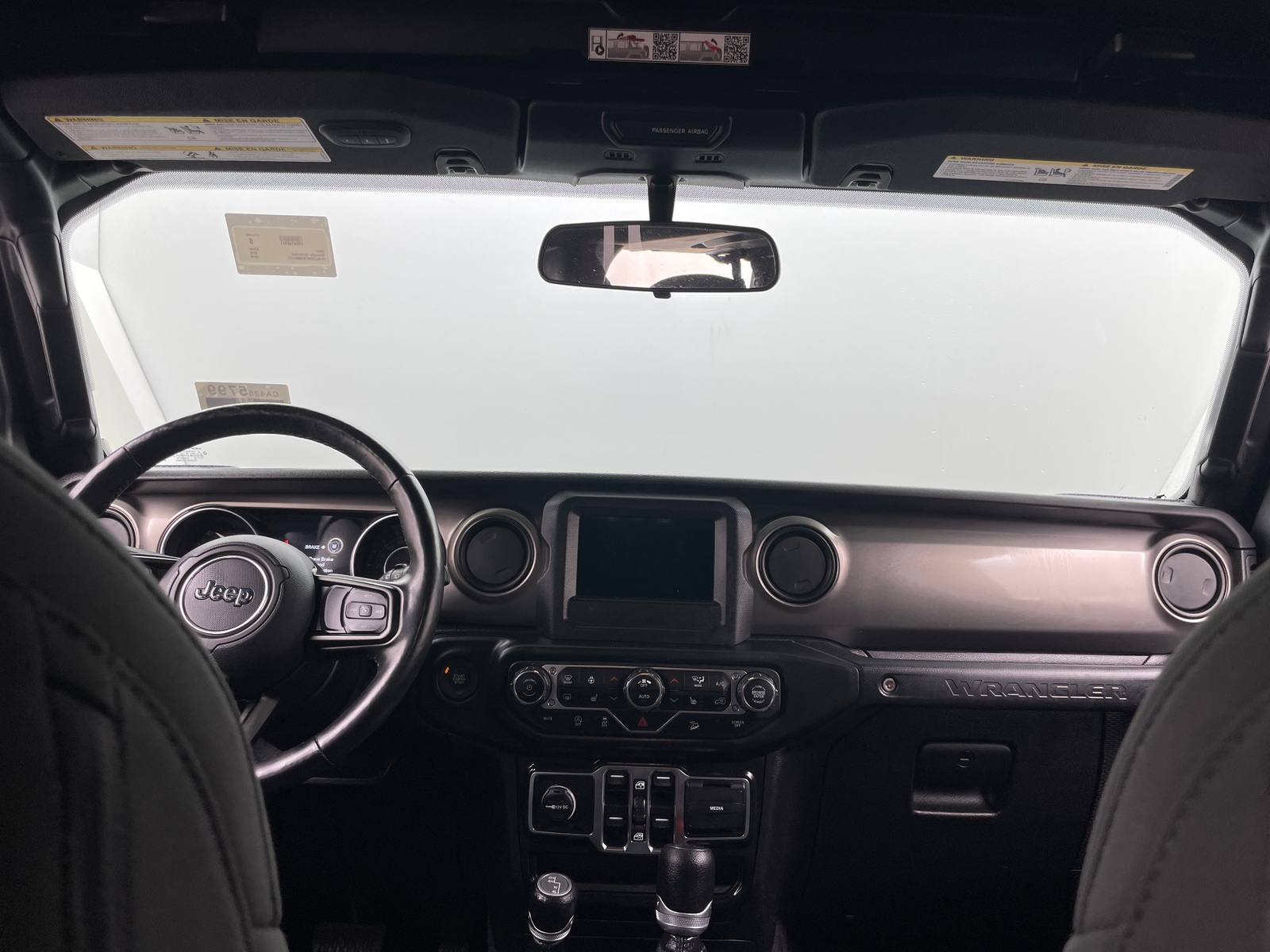 Thumbnail: 2019 Jeep Wrangler - 3