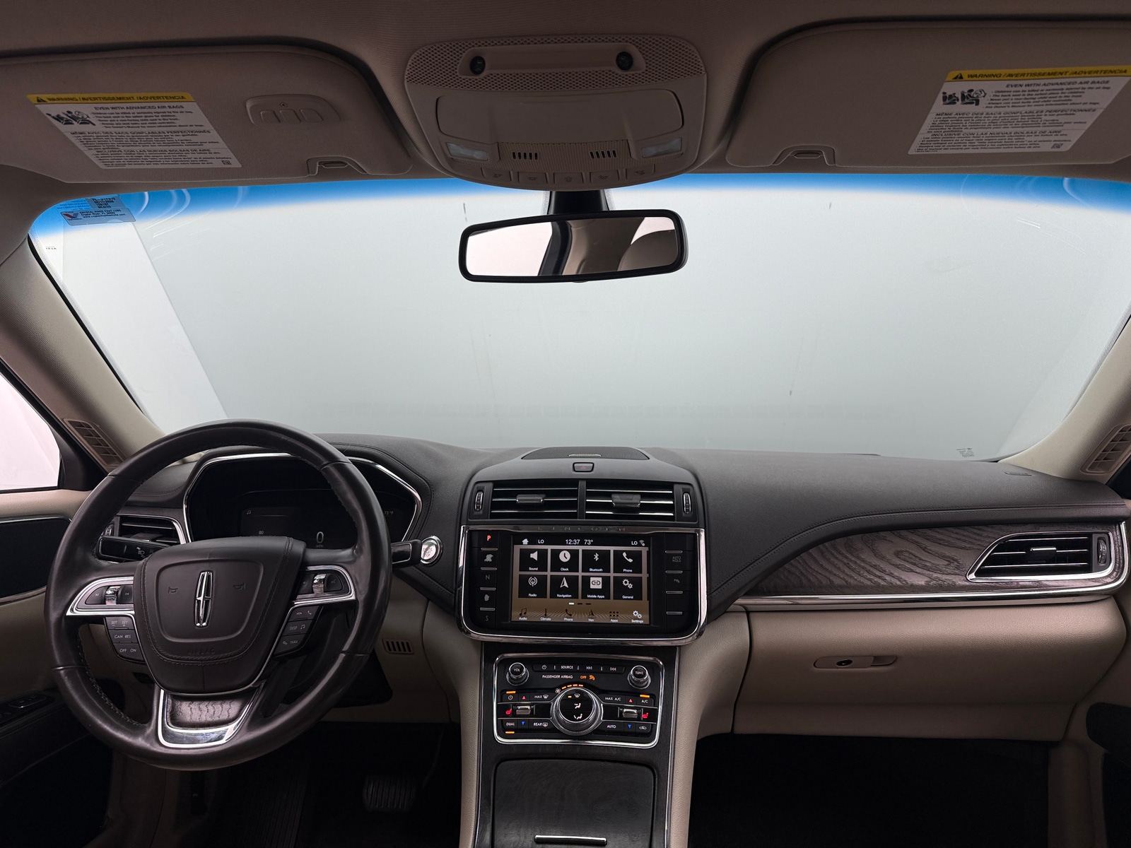 Thumbnail: 2017 Lincoln Continental - 2