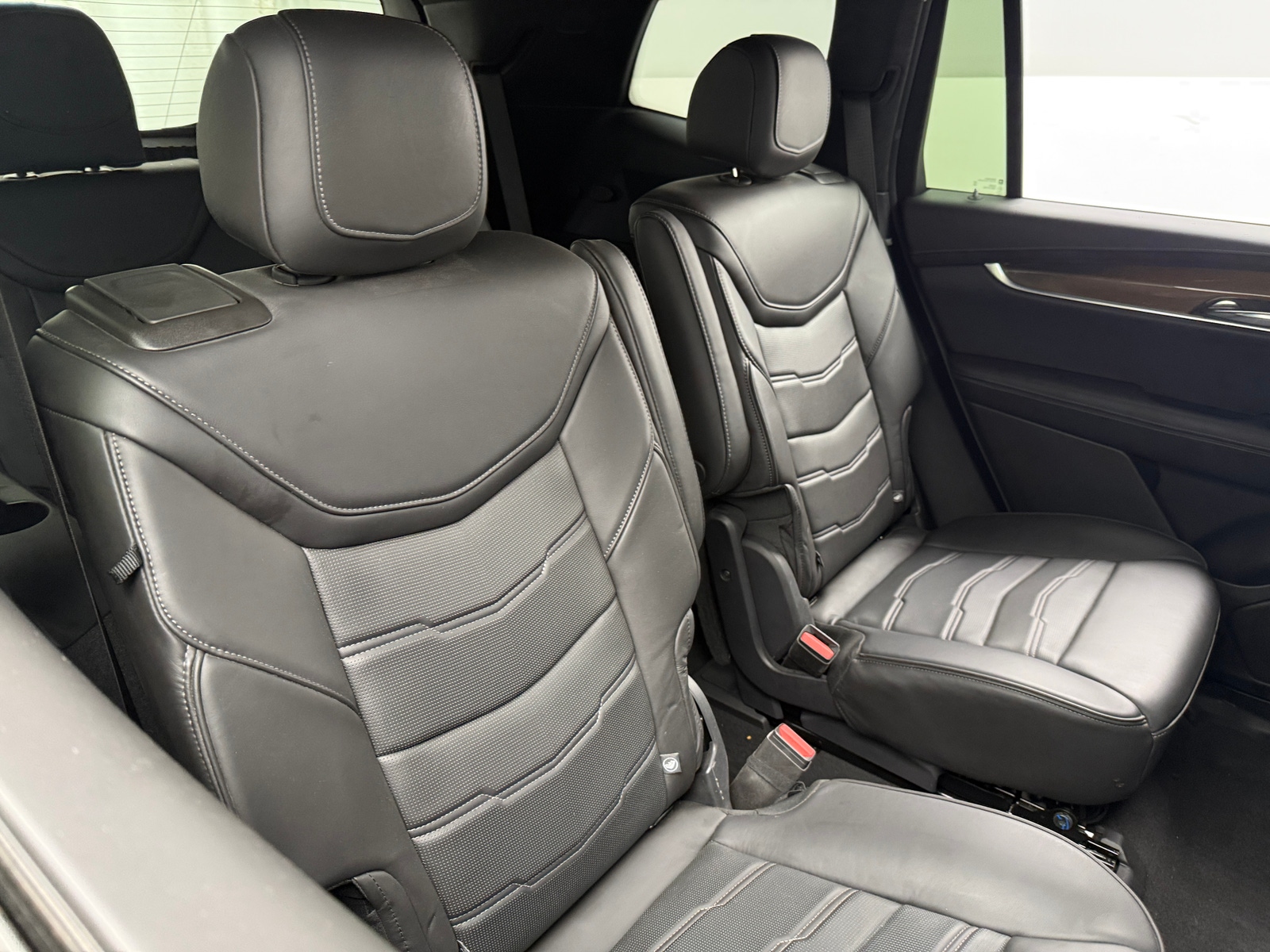 Thumbnail: 2020 Cadillac XT6 - 5