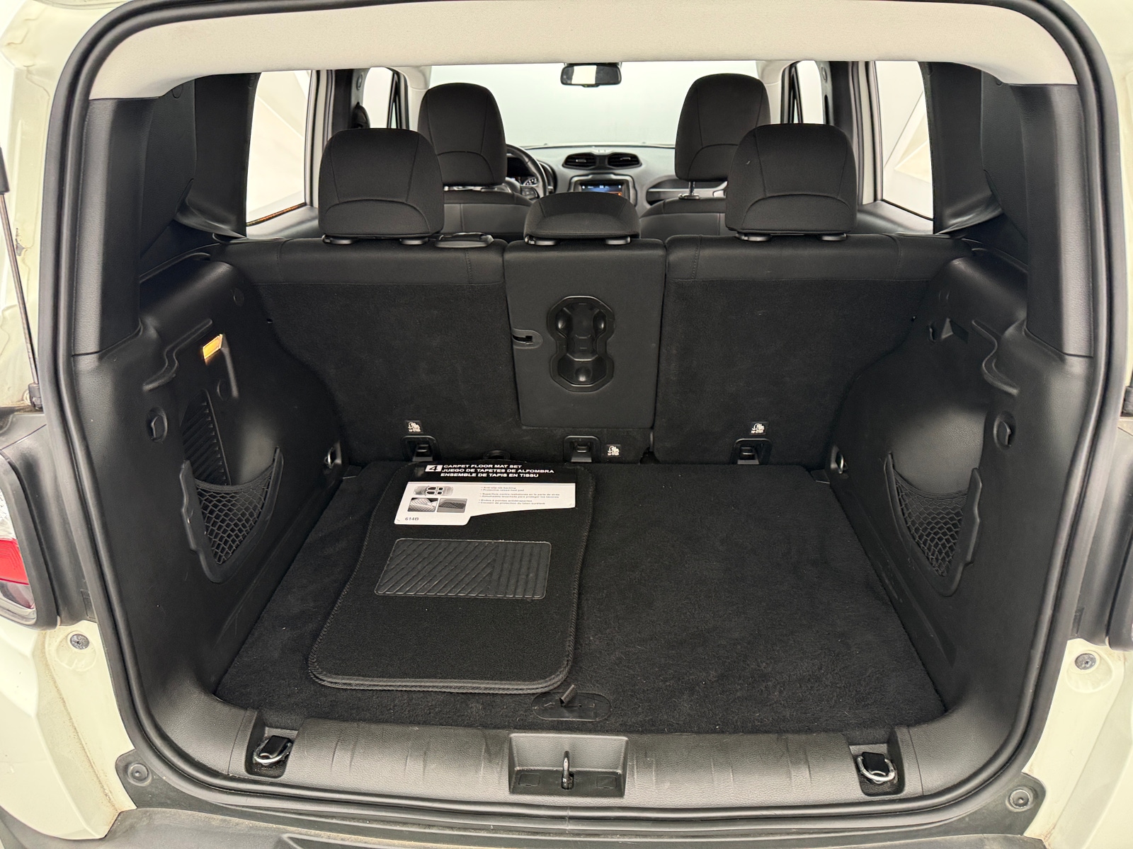 Thumbnail: 2018 Jeep Renegade - 7