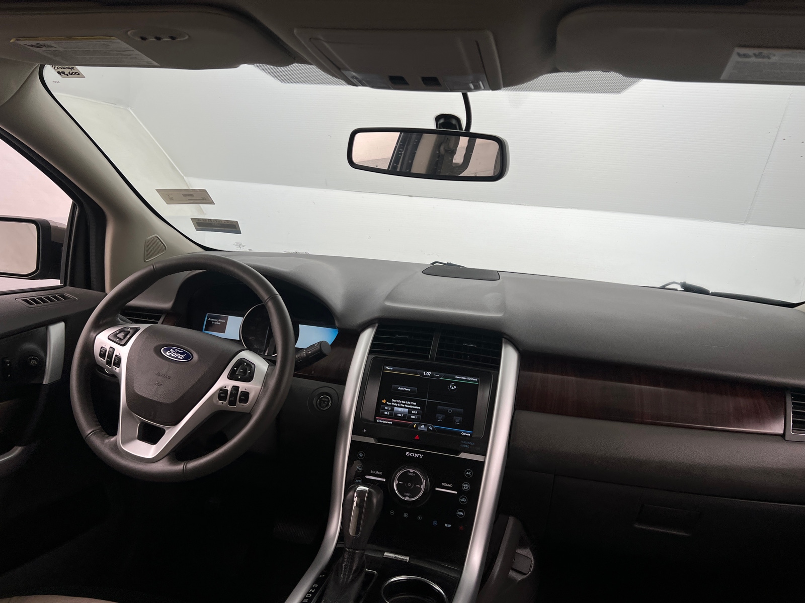 Thumbnail: 2014 Ford Edge - 2