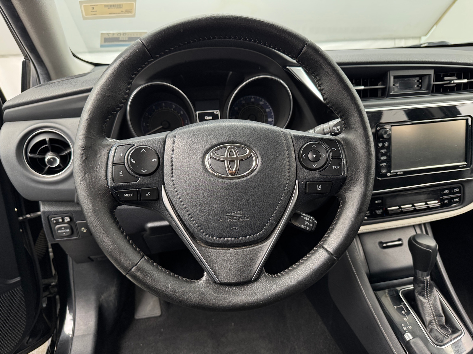 Thumbnail: 2017 Toyota Corolla iM - 5