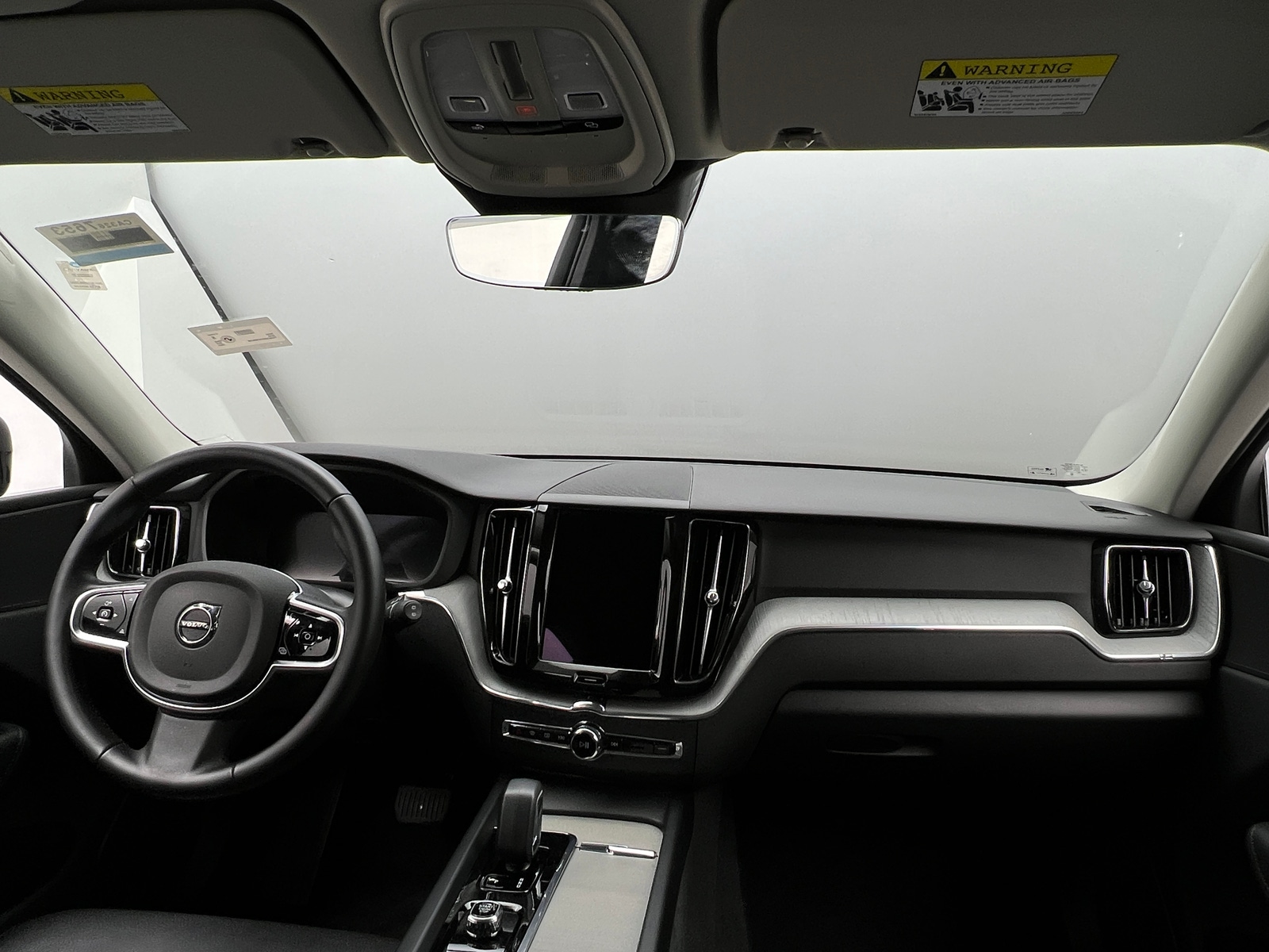 Thumbnail: 2025 Volvo XC60 - 2