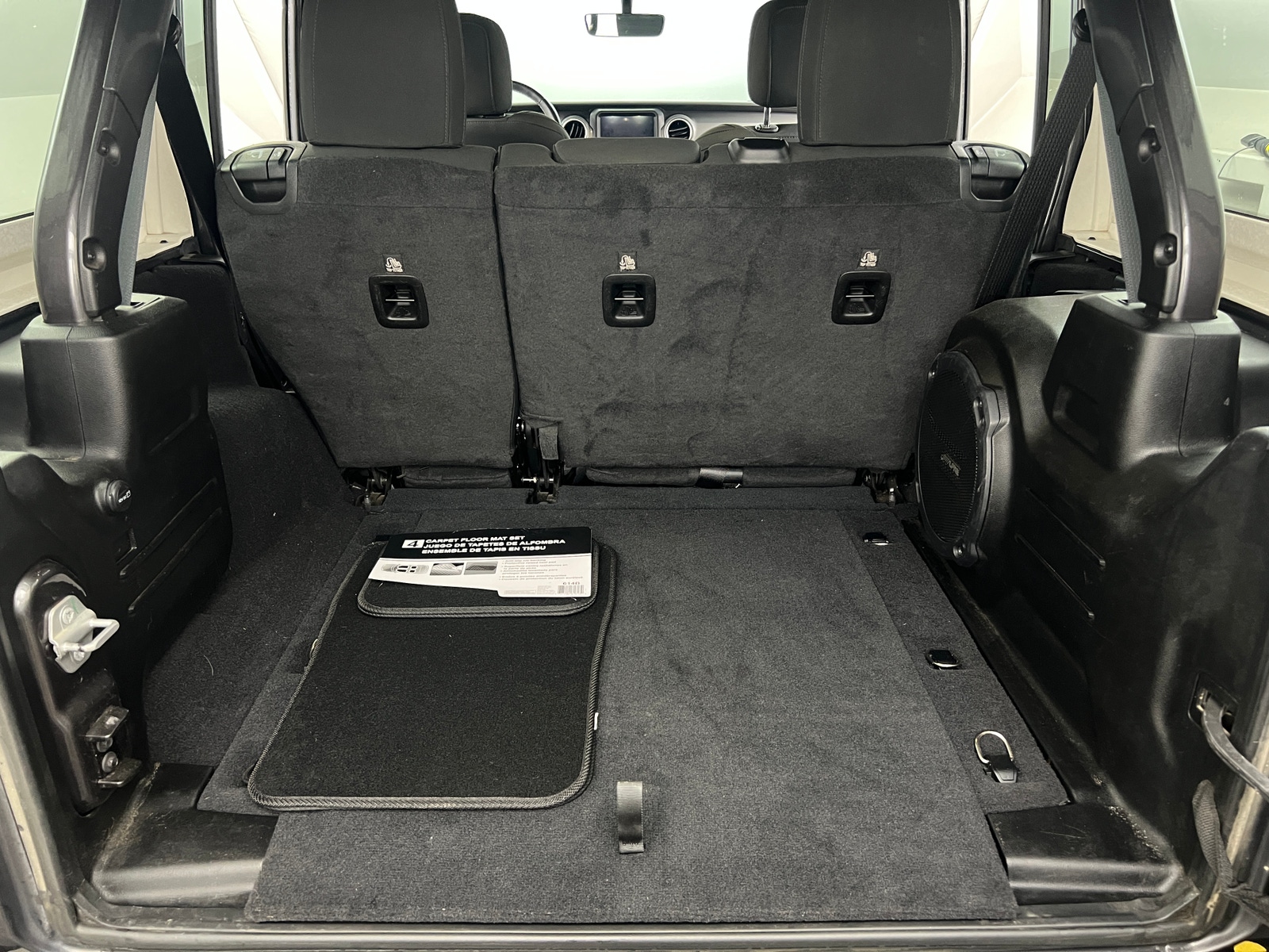 Thumbnail: 2022 Jeep Wrangler - 7