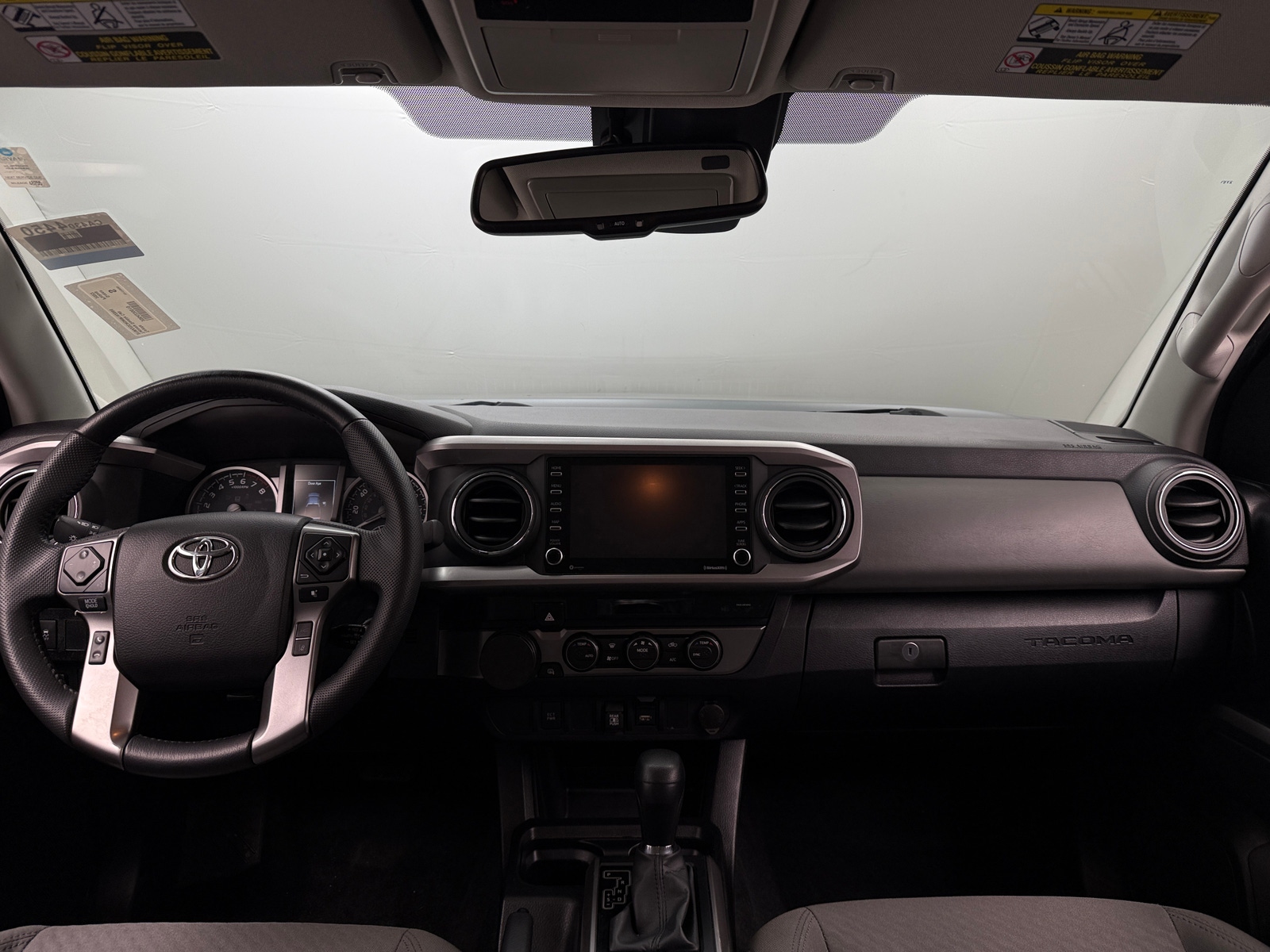 Thumbnail: 2022 Toyota Tacoma - 3