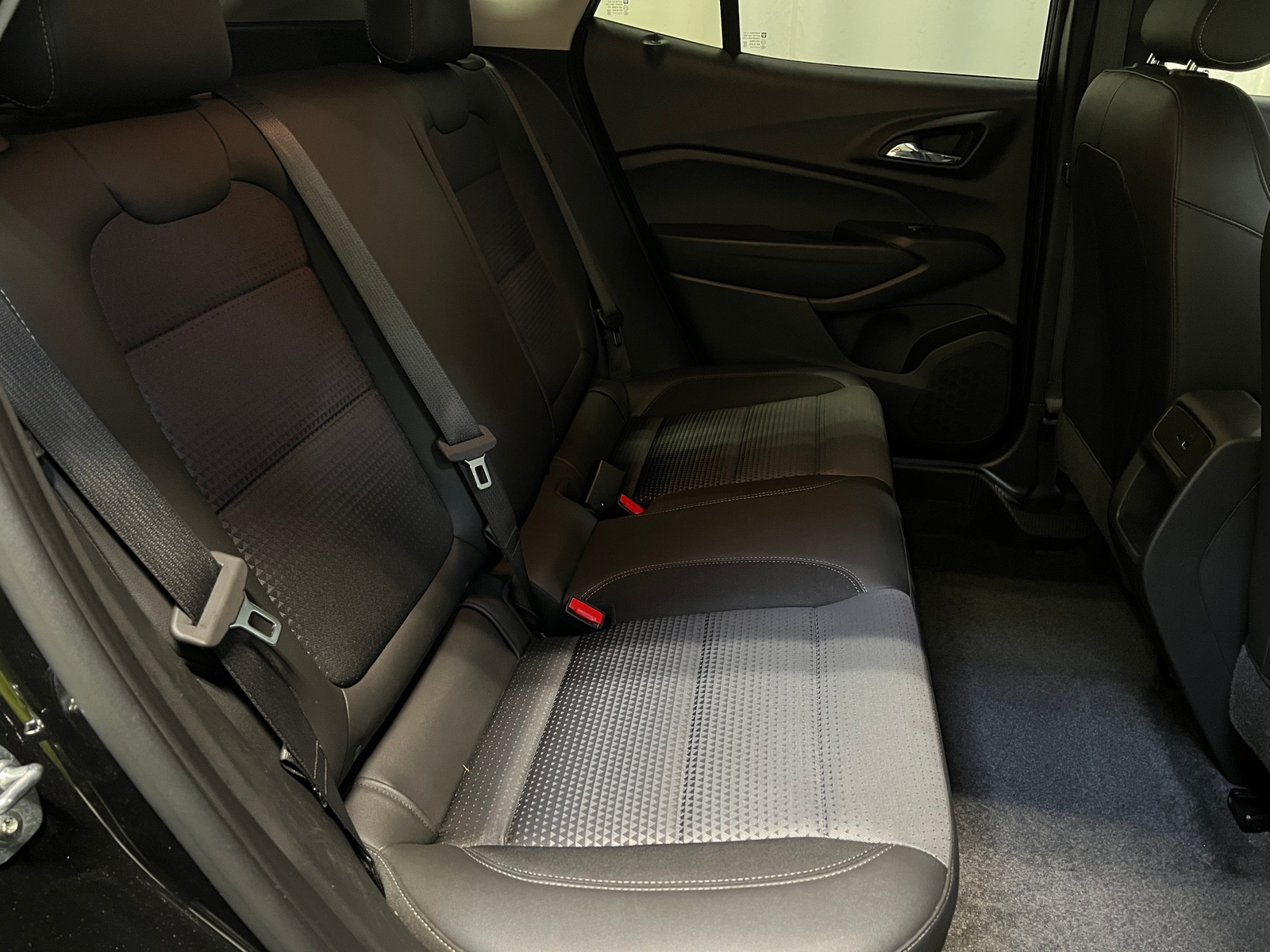 Thumbnail: 2025 Chevrolet Trax - 6