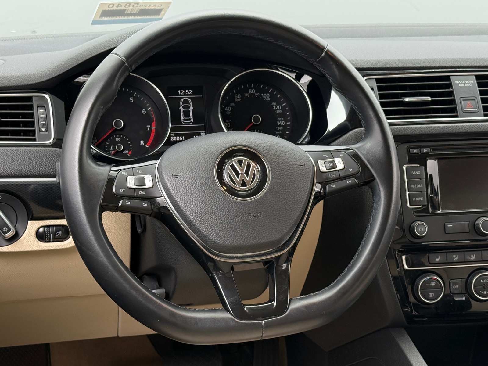 Thumbnail: 2015 Volkswagen Jetta - 4