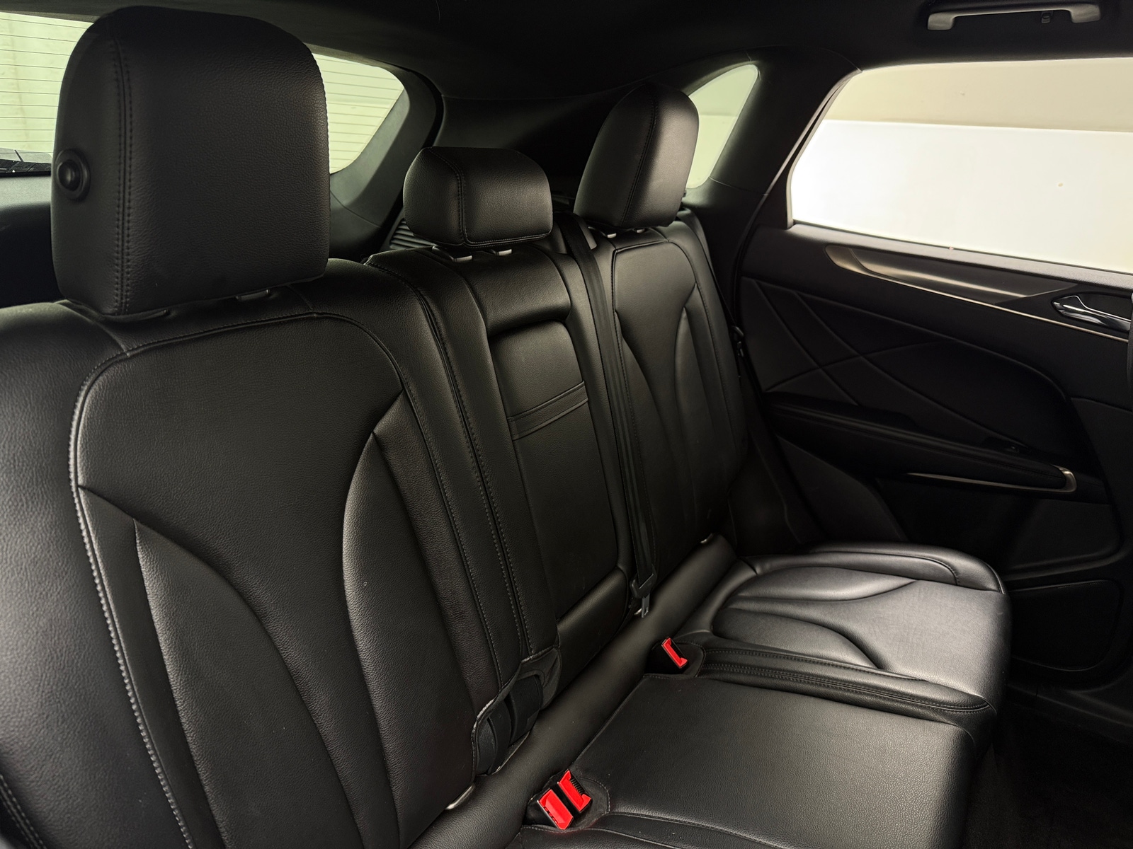 Thumbnail: 2018 Lincoln MKC - 5