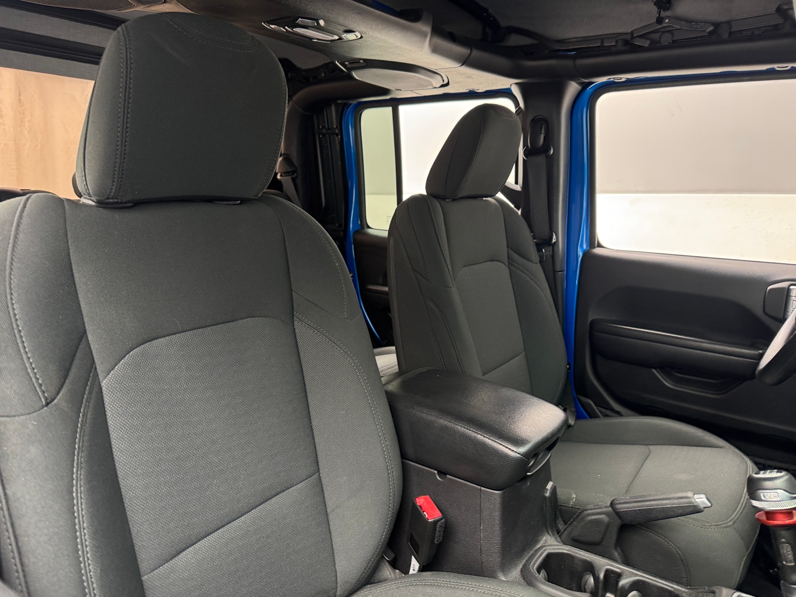 Thumbnail: 2021 Jeep Gladiator - 2