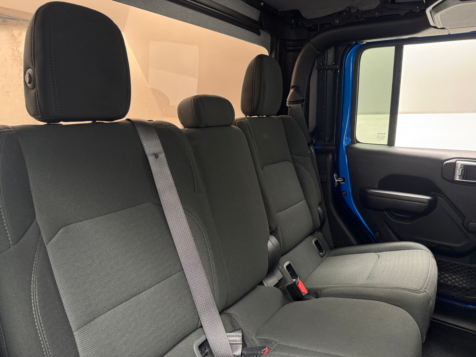 Thumbnail: 2021 Jeep Gladiator - 6