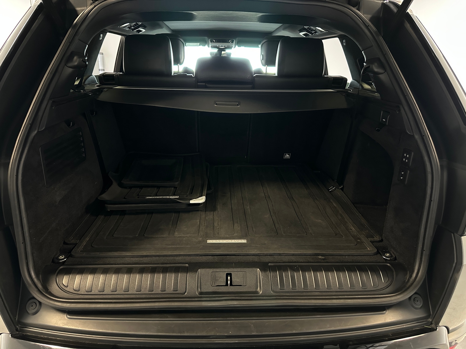 Thumbnail: 2019 Land Rover Range Rover Sport - 6