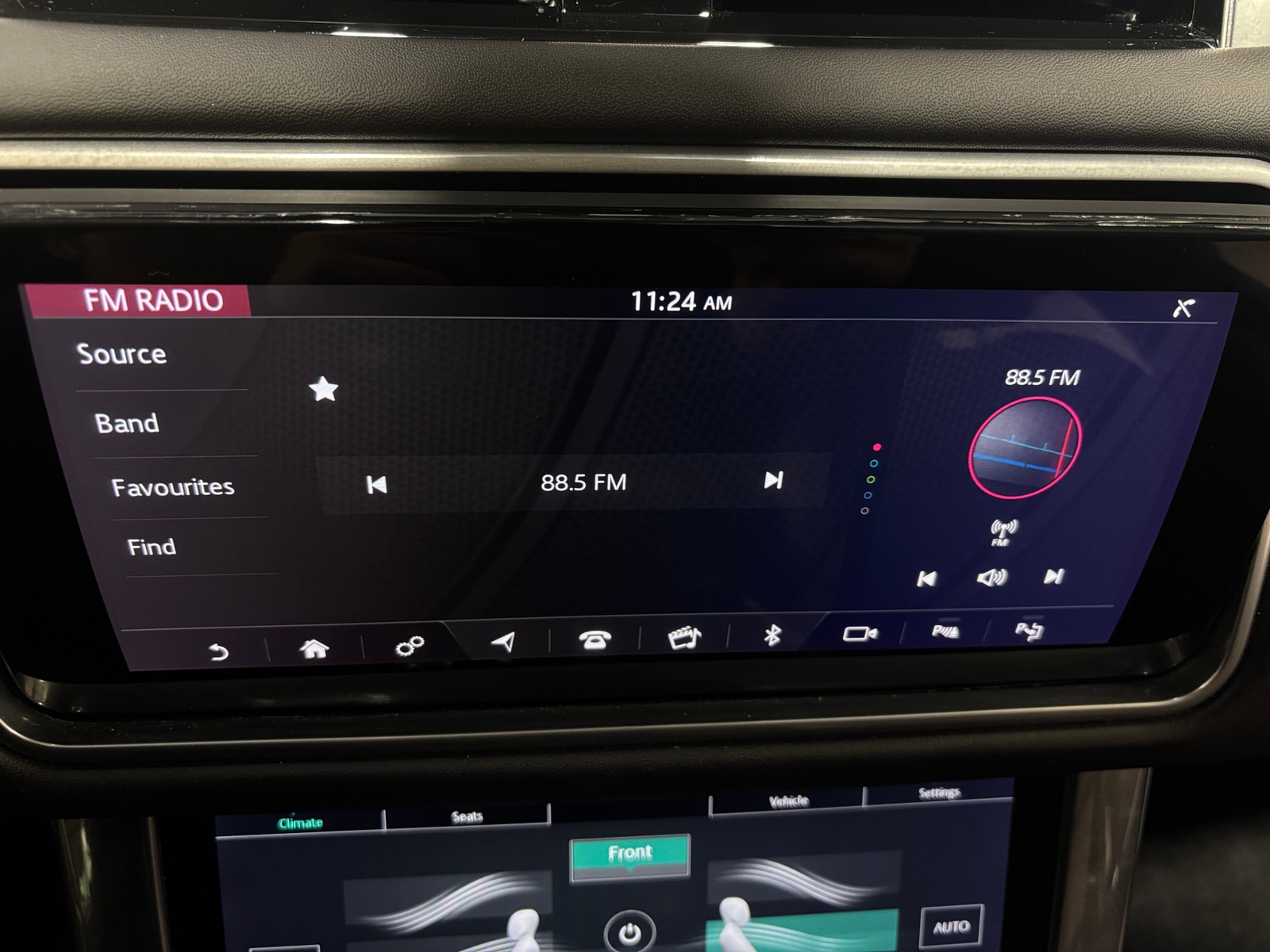 Thumbnail: 2019 Land Rover Range Rover Sport - 3