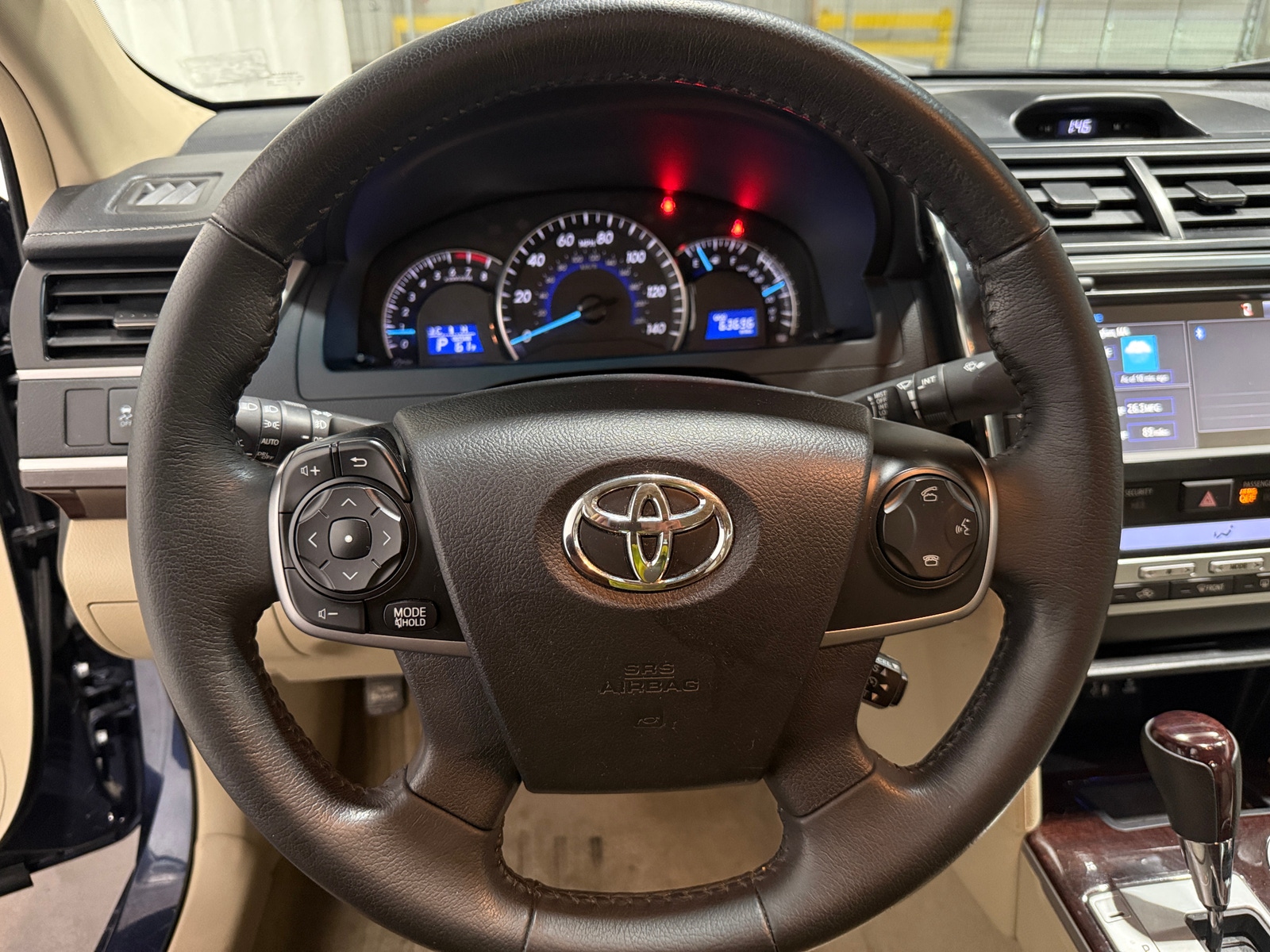 Thumbnail: 2014 Toyota Camry - 5