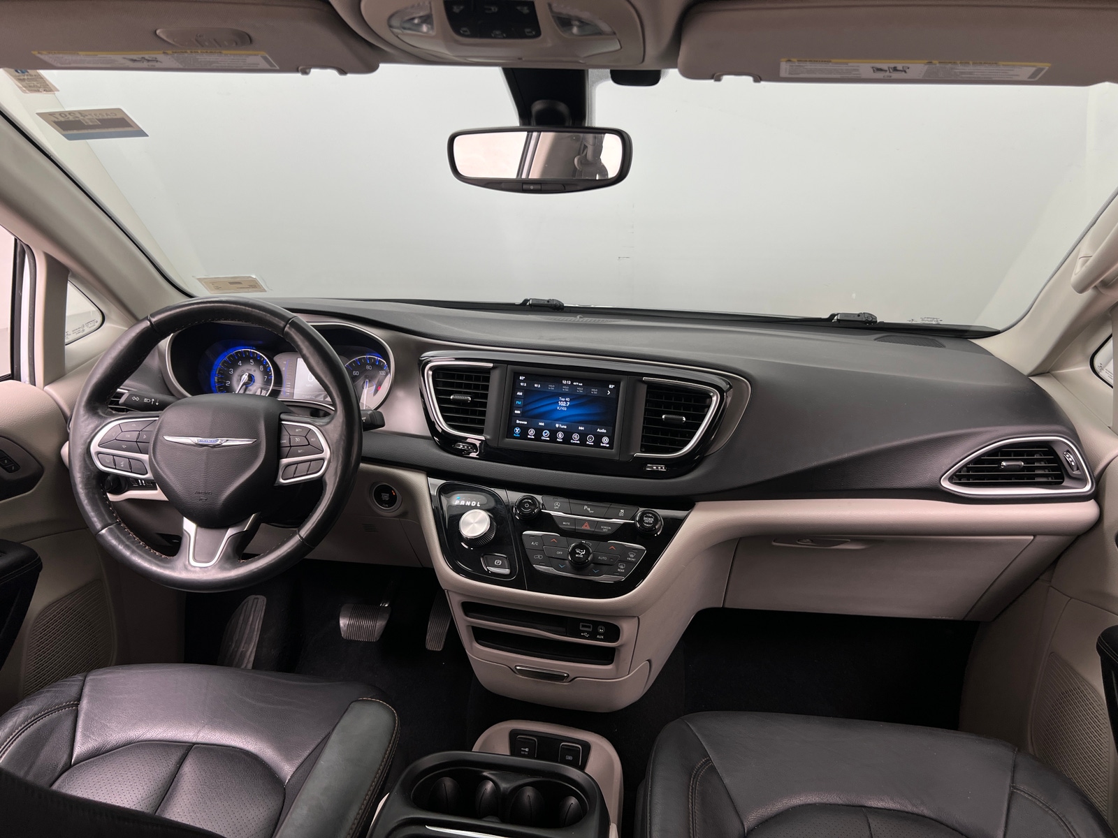 Thumbnail: 2020 Chrysler Pacifica - 2