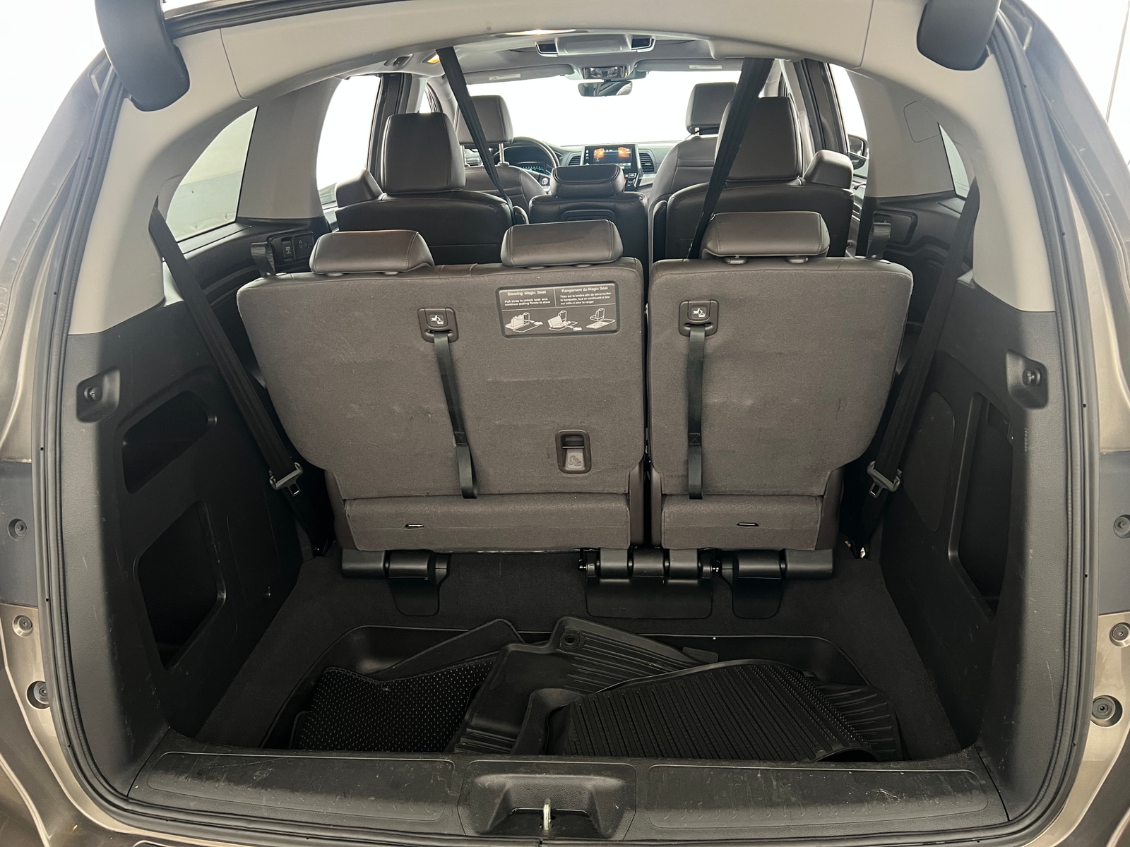 Thumbnail: 2018 Honda Odyssey - 6