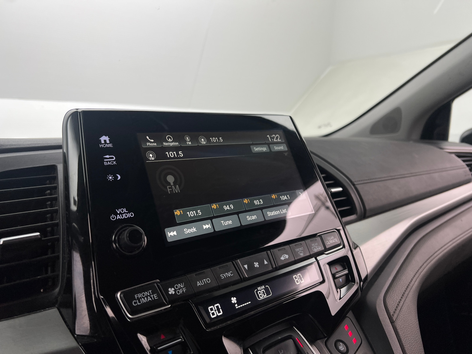 Thumbnail: 2018 Honda Odyssey - 3