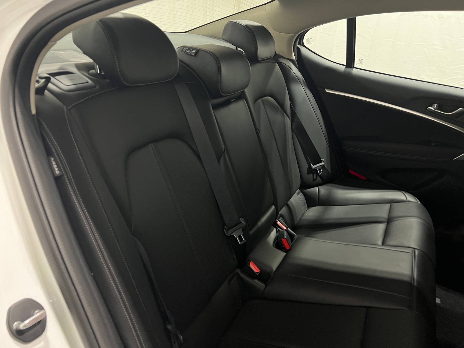 Thumbnail: 2025 Genesis G70 - 5