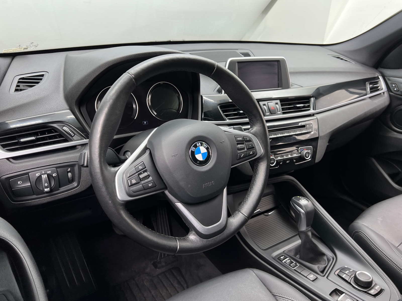 Thumbnail: 2018 BMW X1 - 4