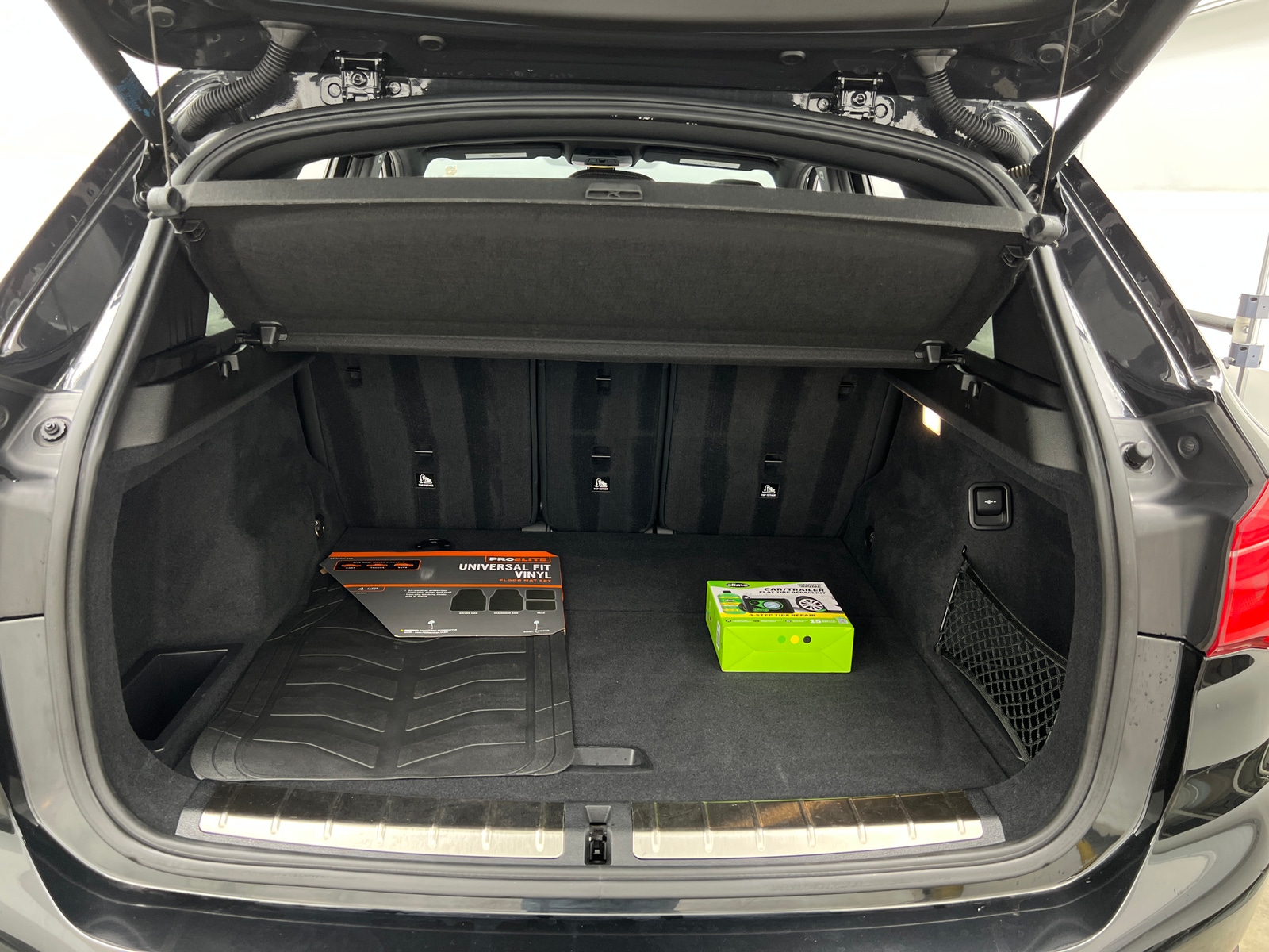 Thumbnail: 2018 BMW X1 - 6