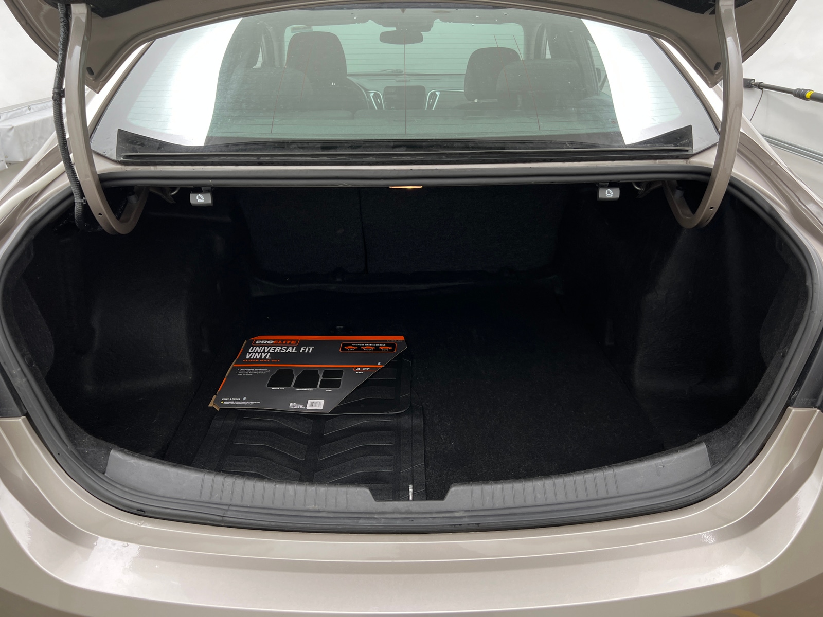 Thumbnail: 2023 Chevrolet Malibu - 7