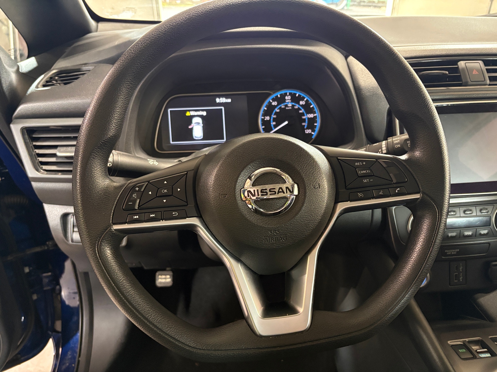 Thumbnail: 2021 Nissan Leaf - 5