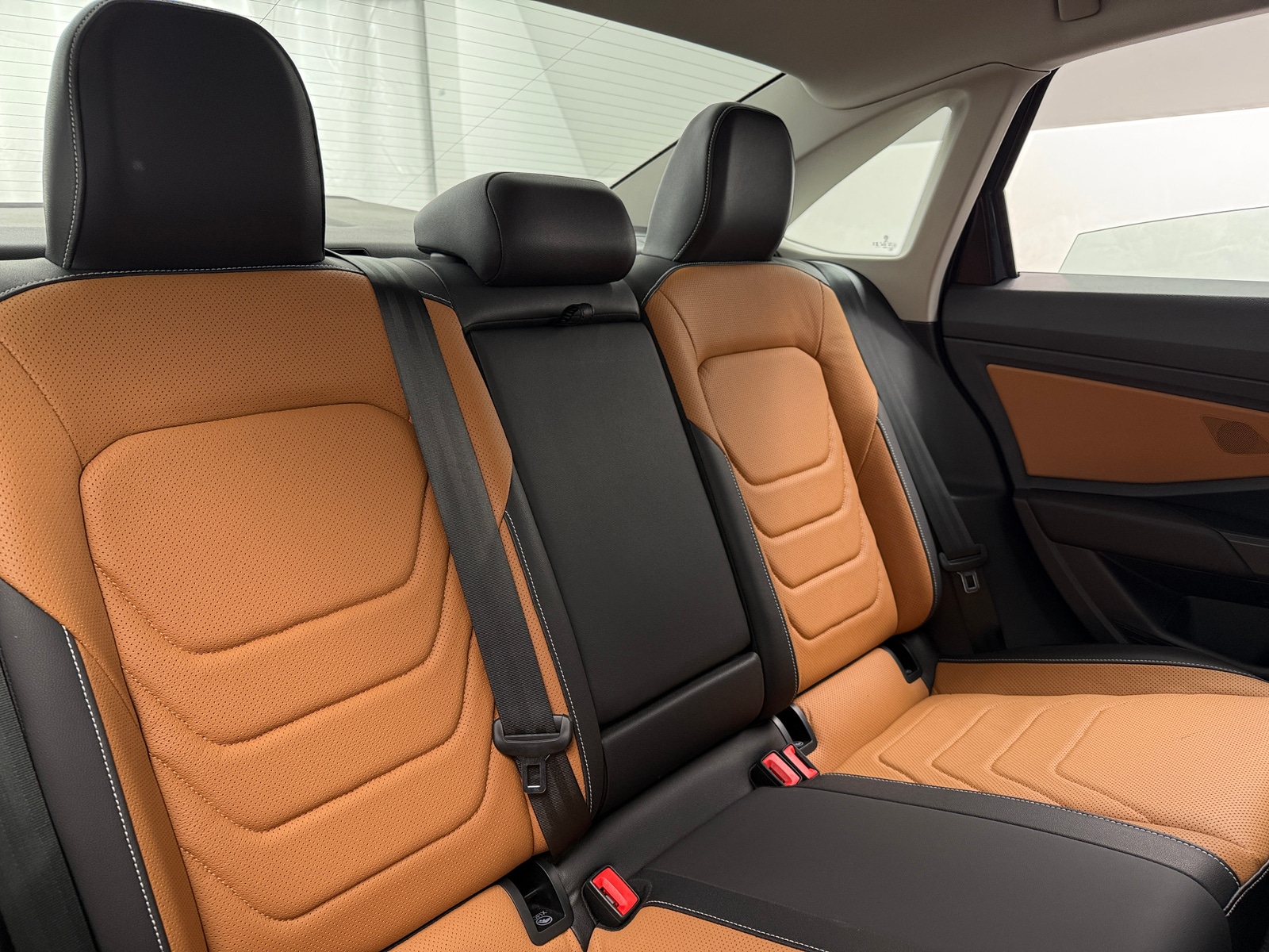 Thumbnail: 2024 Volkswagen Jetta - 5