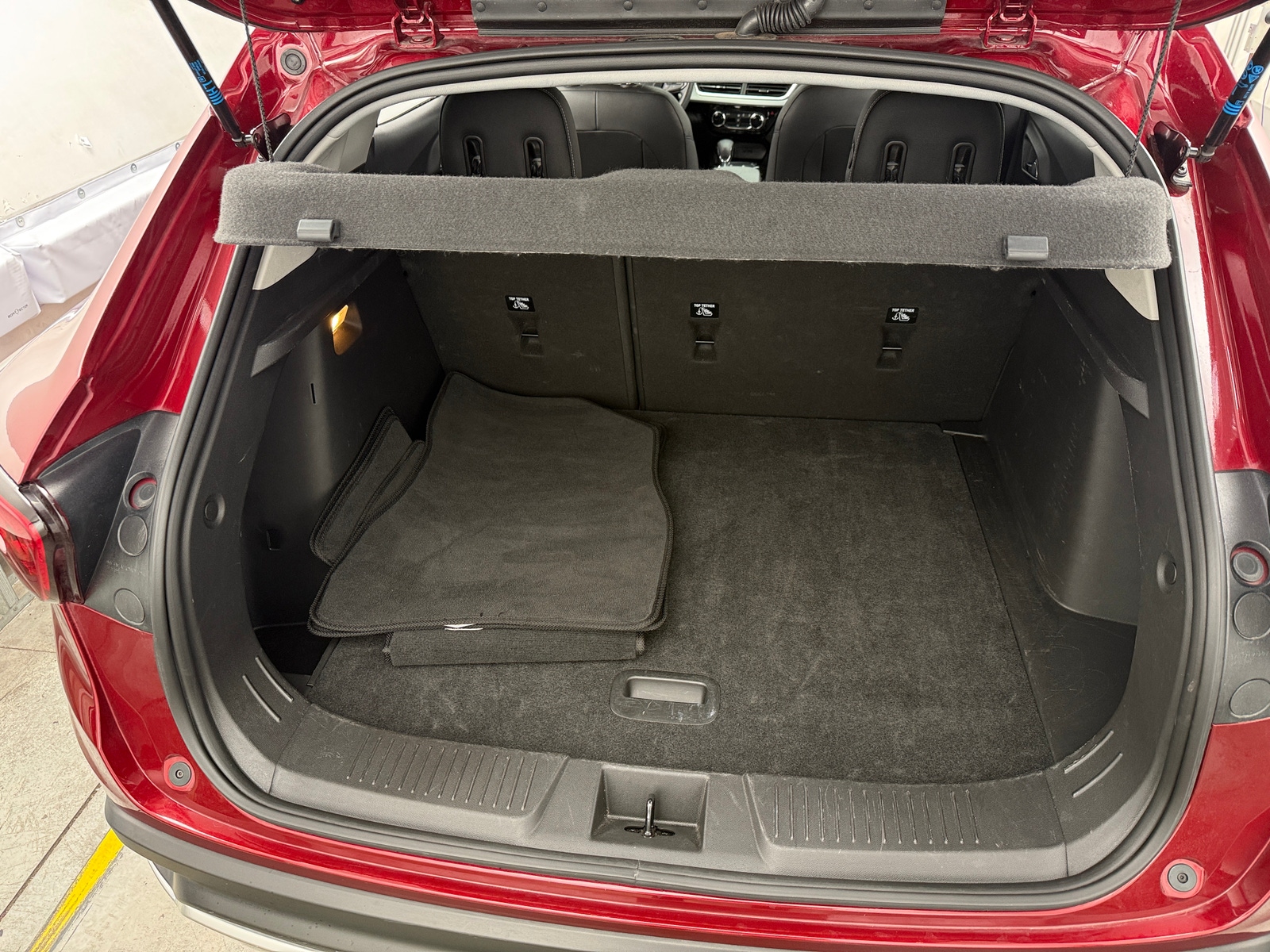 Thumbnail: 2025 Chevrolet Trax - 7