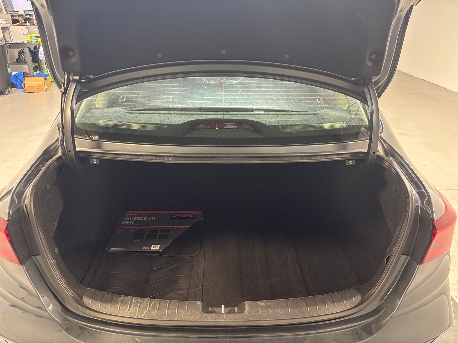 Thumbnail: 2024 Kia Forte - 7