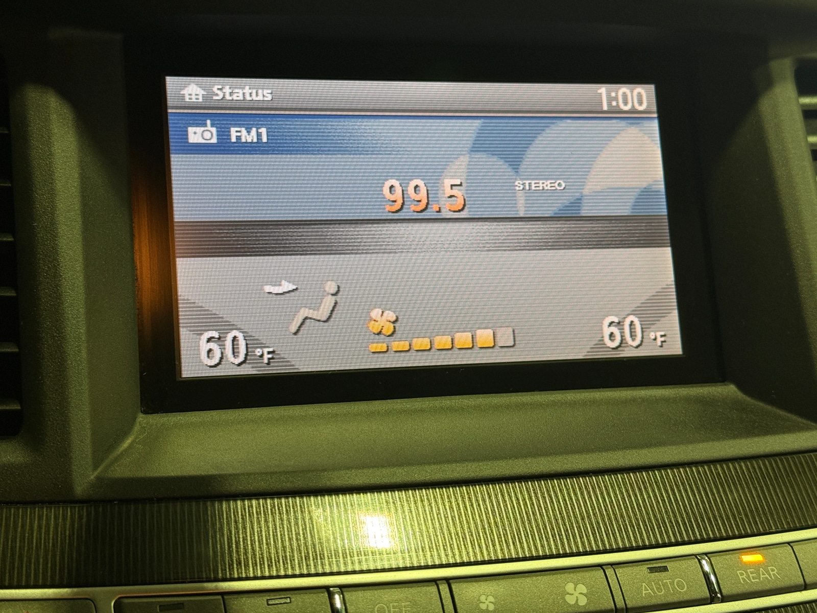 Thumbnail: 2016 INFINITI QX60 - 3