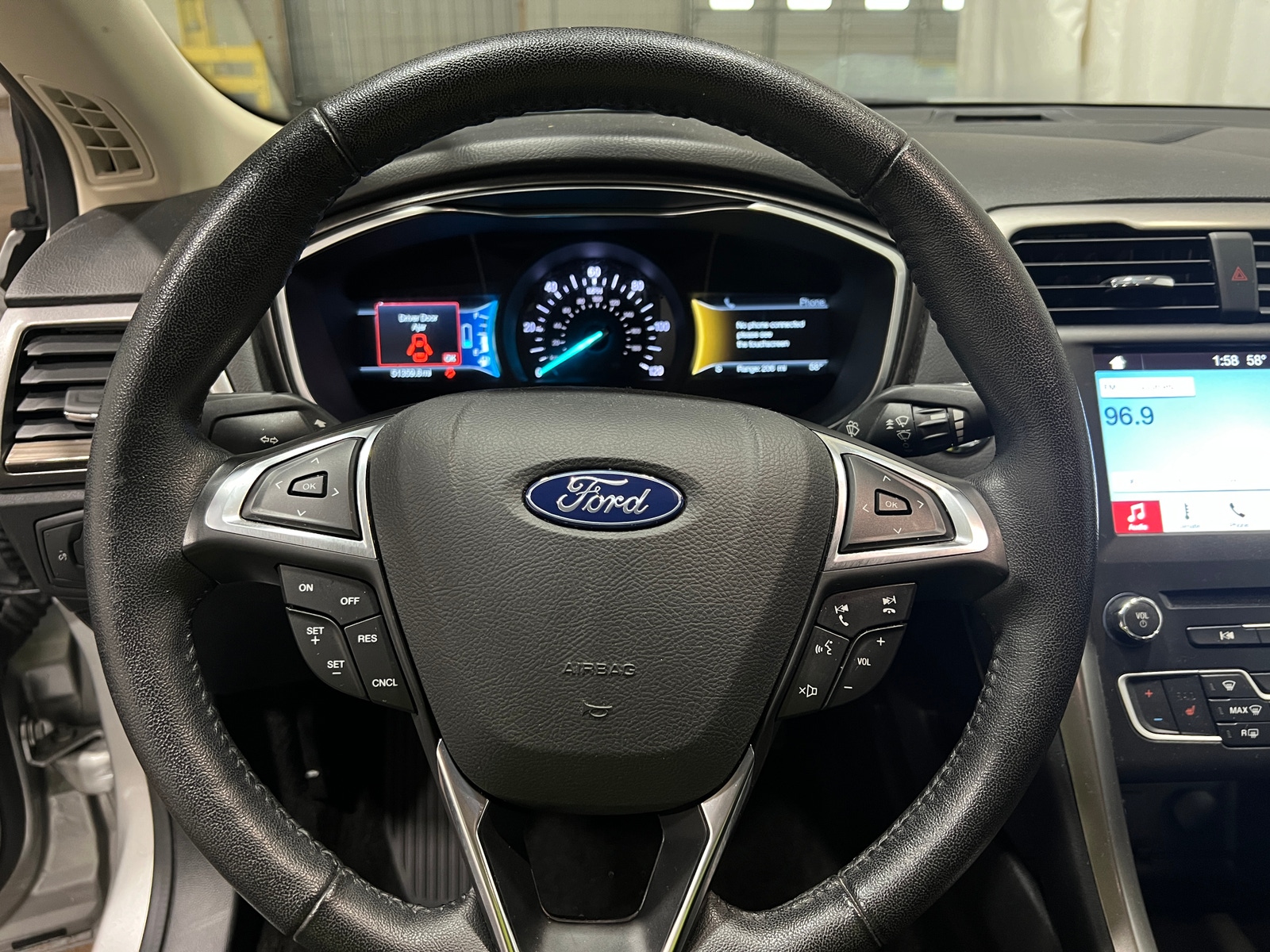 Thumbnail: 2018 Ford Fusion - 4