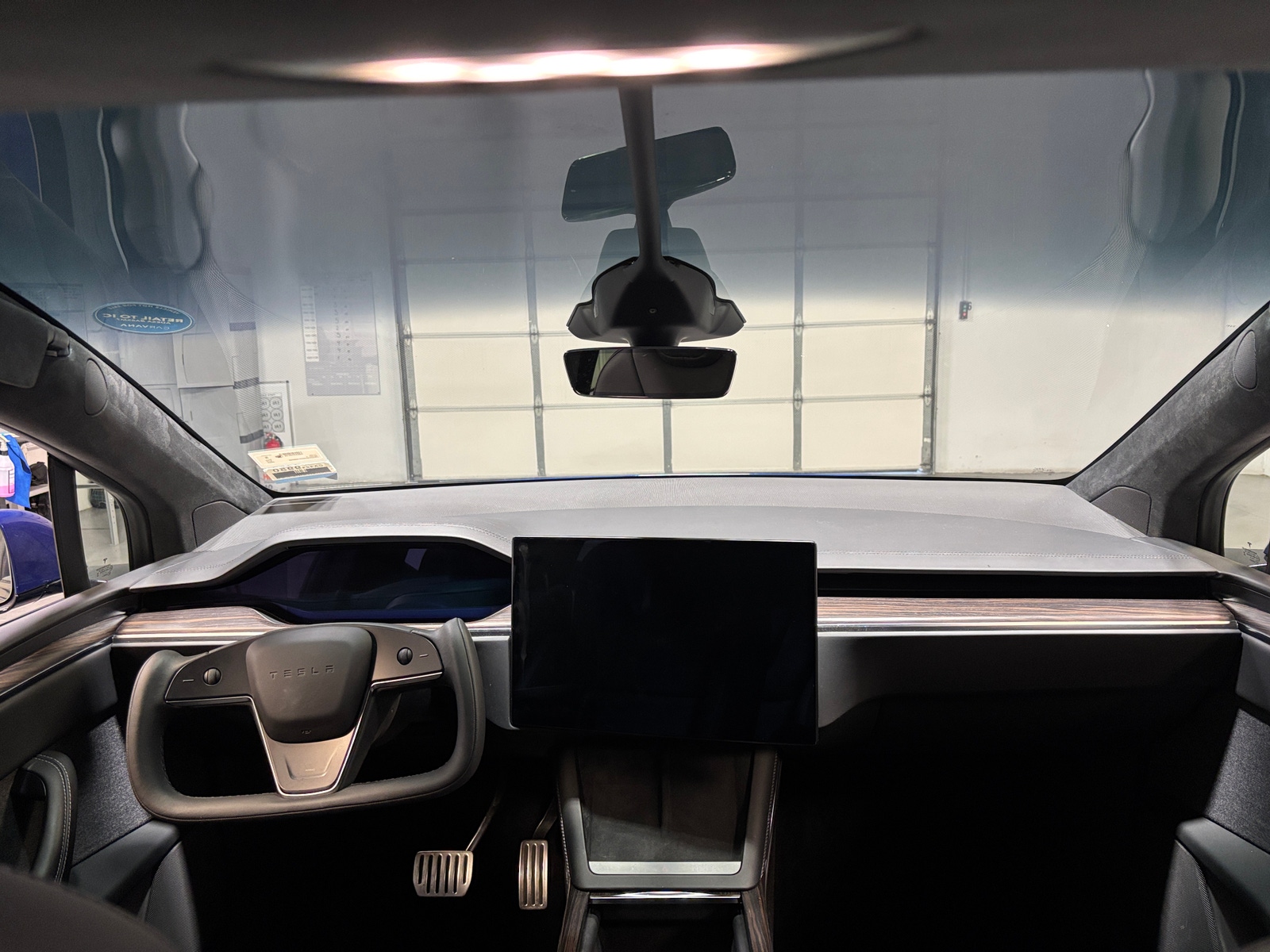 Thumbnail: 2023 Tesla Model X - 2