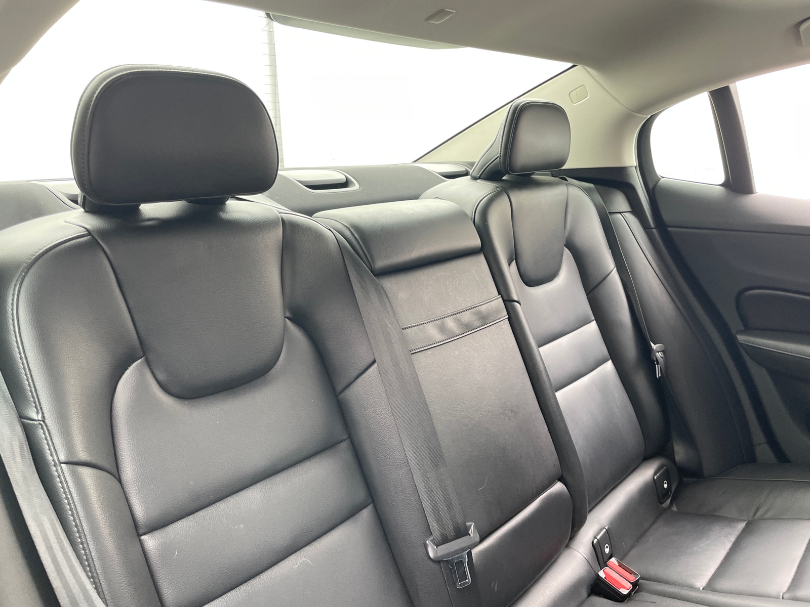 Thumbnail: 2021 Volvo S60 - 5