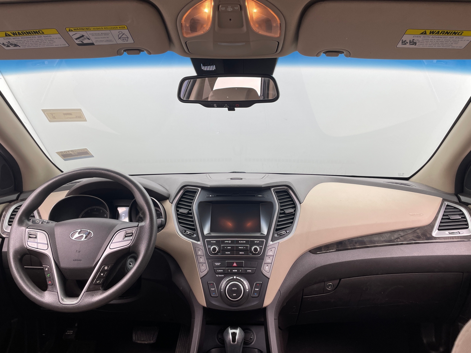 Thumbnail: 2017 Hyundai Santa Fe - 3