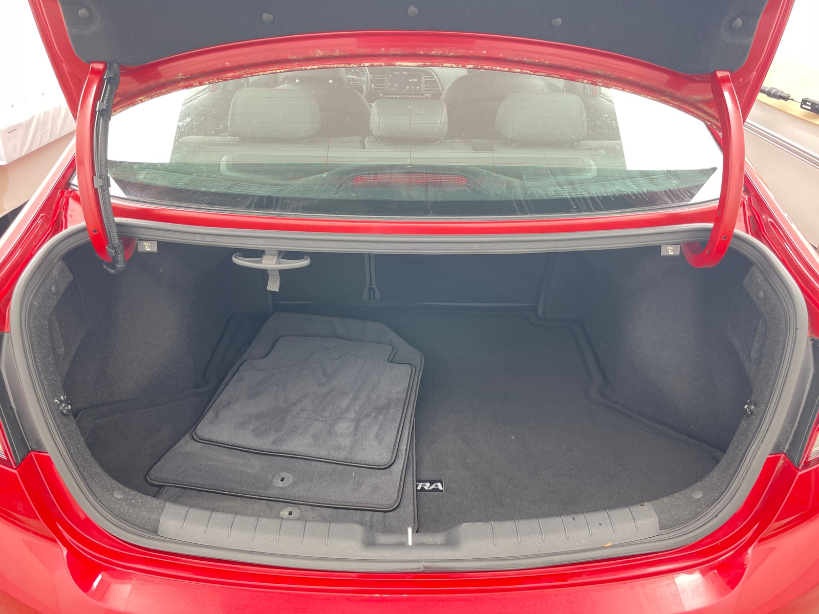 Thumbnail: 2020 Hyundai Elantra - 6