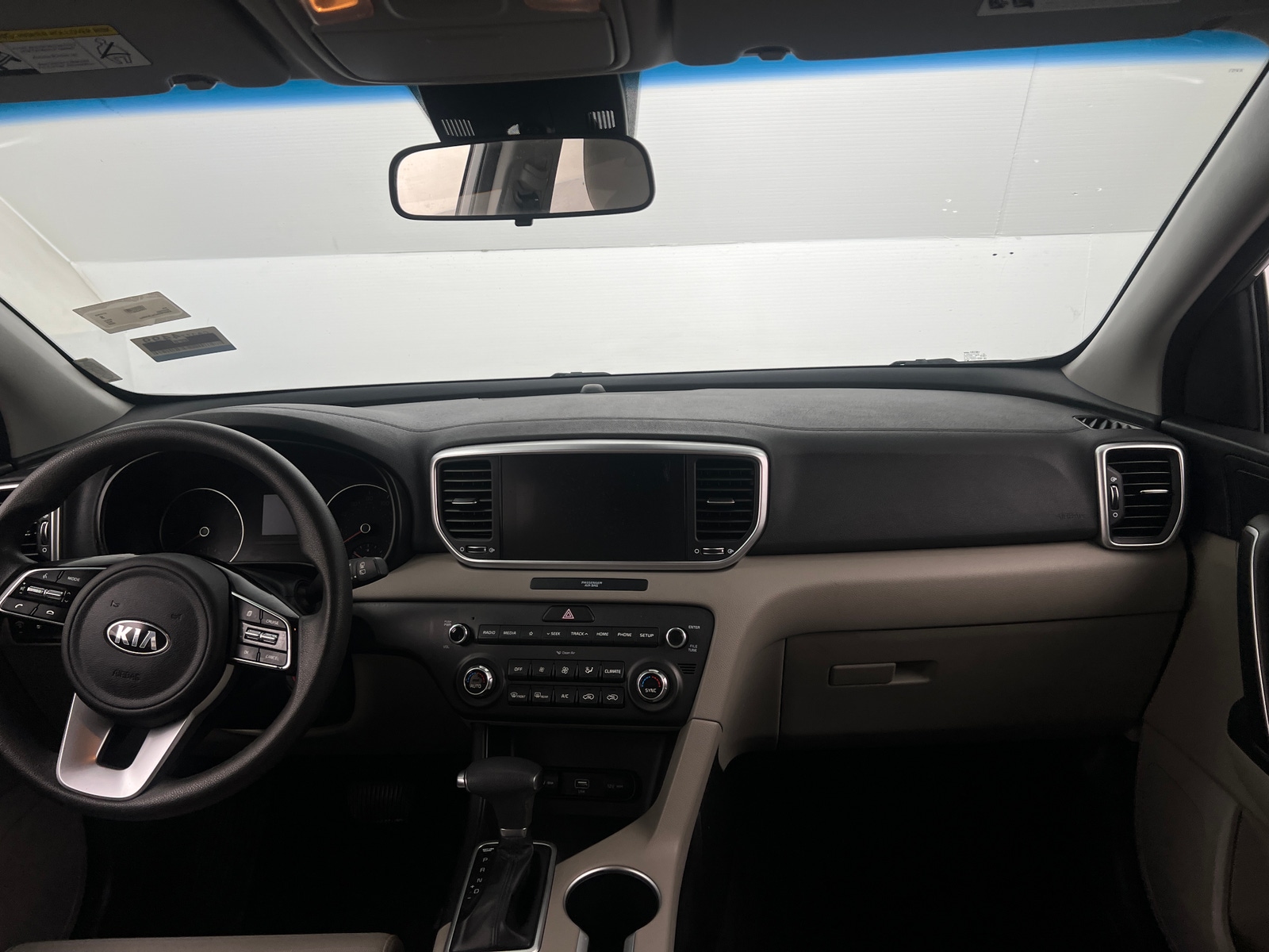 Thumbnail: 2020 Kia Sportage - 3