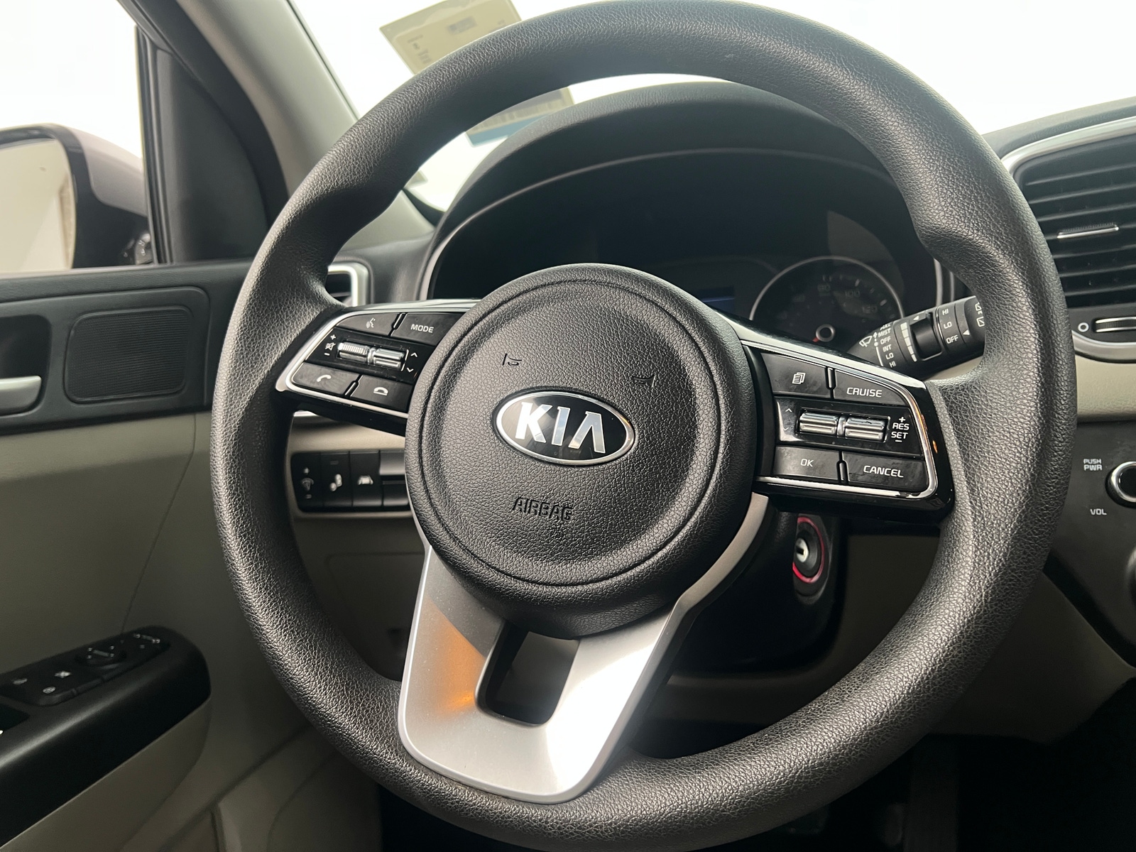 Thumbnail: 2020 Kia Sportage - 5