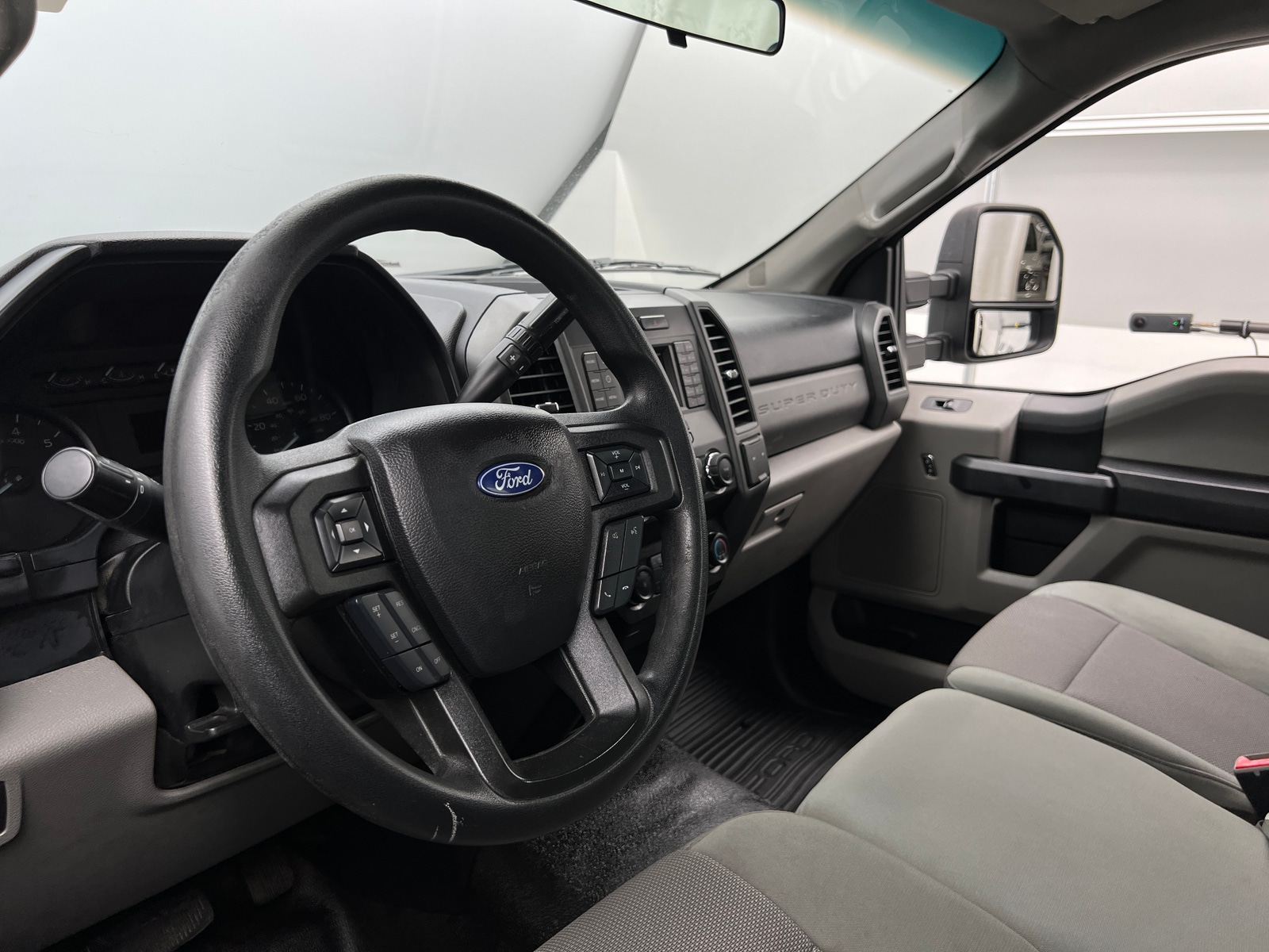 Thumbnail: 2019 Ford Econoline - 5